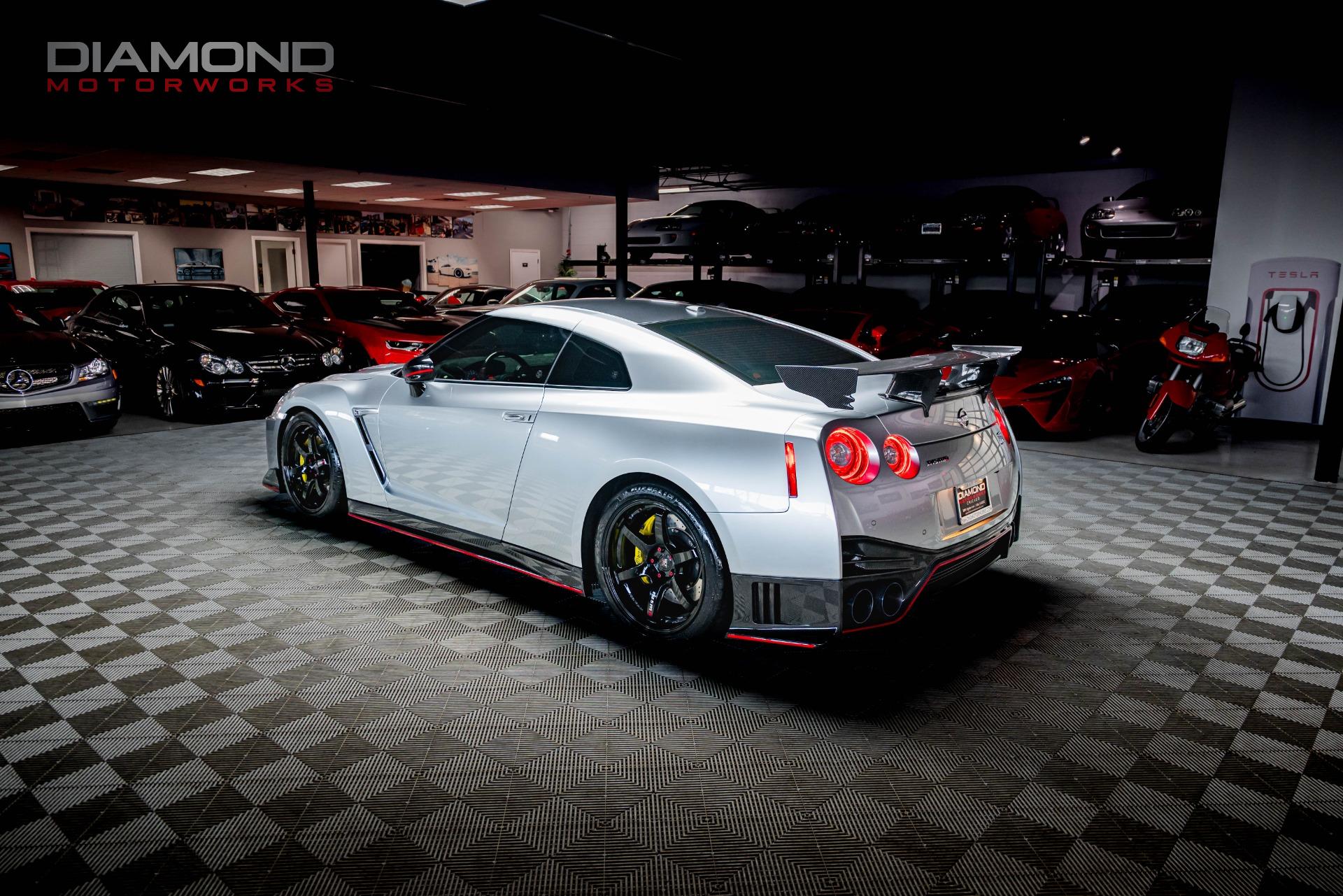 Full Hood & Fender + Mirror Kit | NISSAN GT-R 2017 NISMO