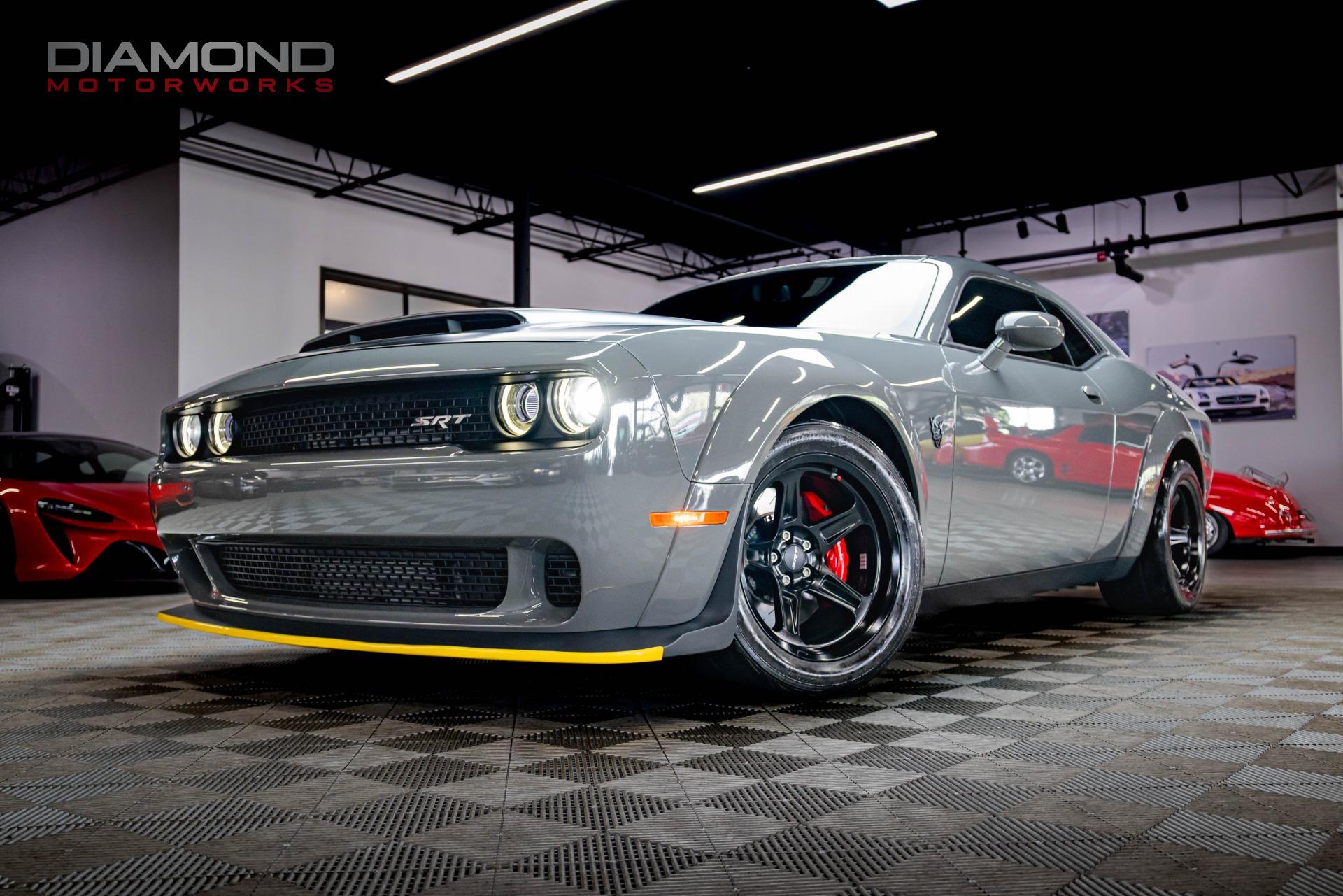 も*り様 auto world Dodge Challenger SRT 4台セ も*り様 auto world Dodge Challenger SRT 4台セ - メルカリ