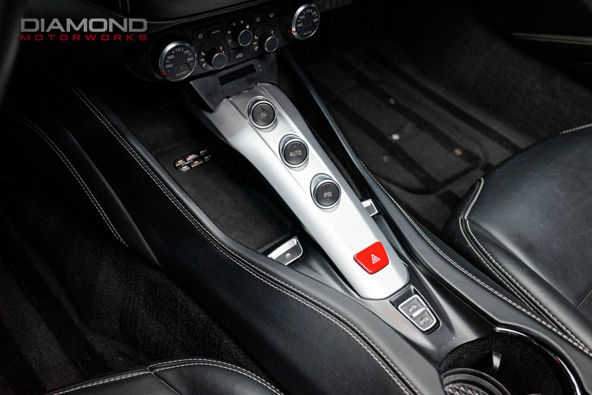 2015 FERRARI CALIFORNIA T - Image 84