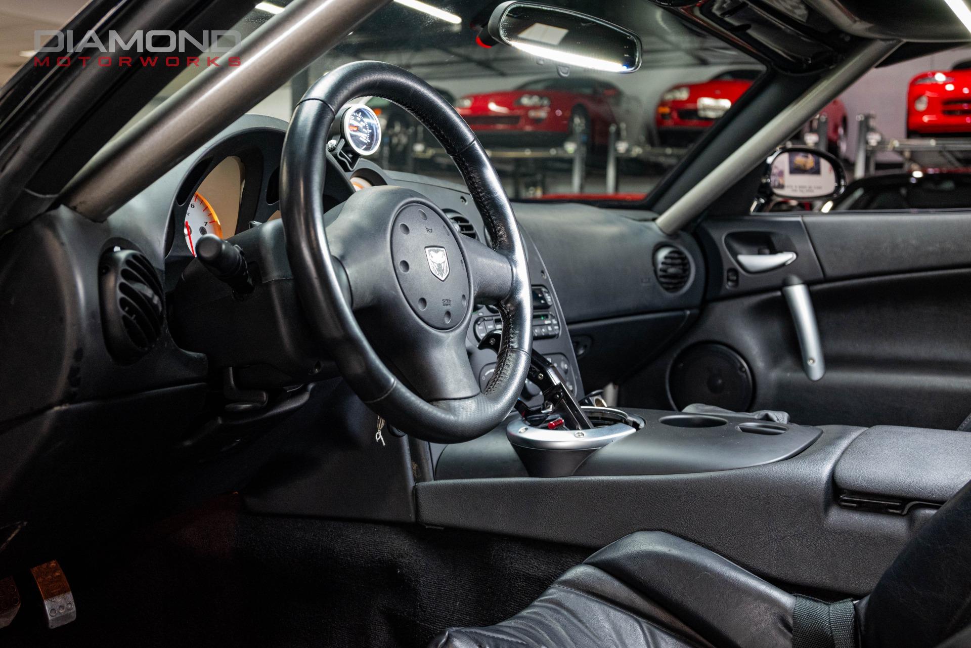 2006 DODGE VIPER - Image 16