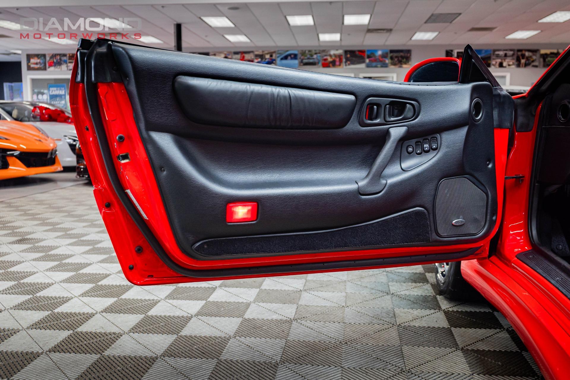 1999 MITSUBISHI 3000GT - Image 15