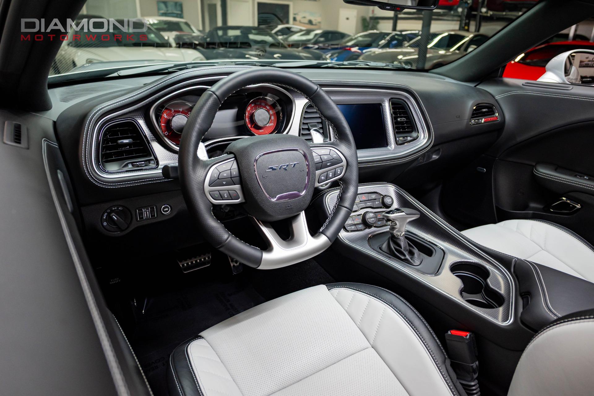 2023 DODGE CHALLENGER - Image 15