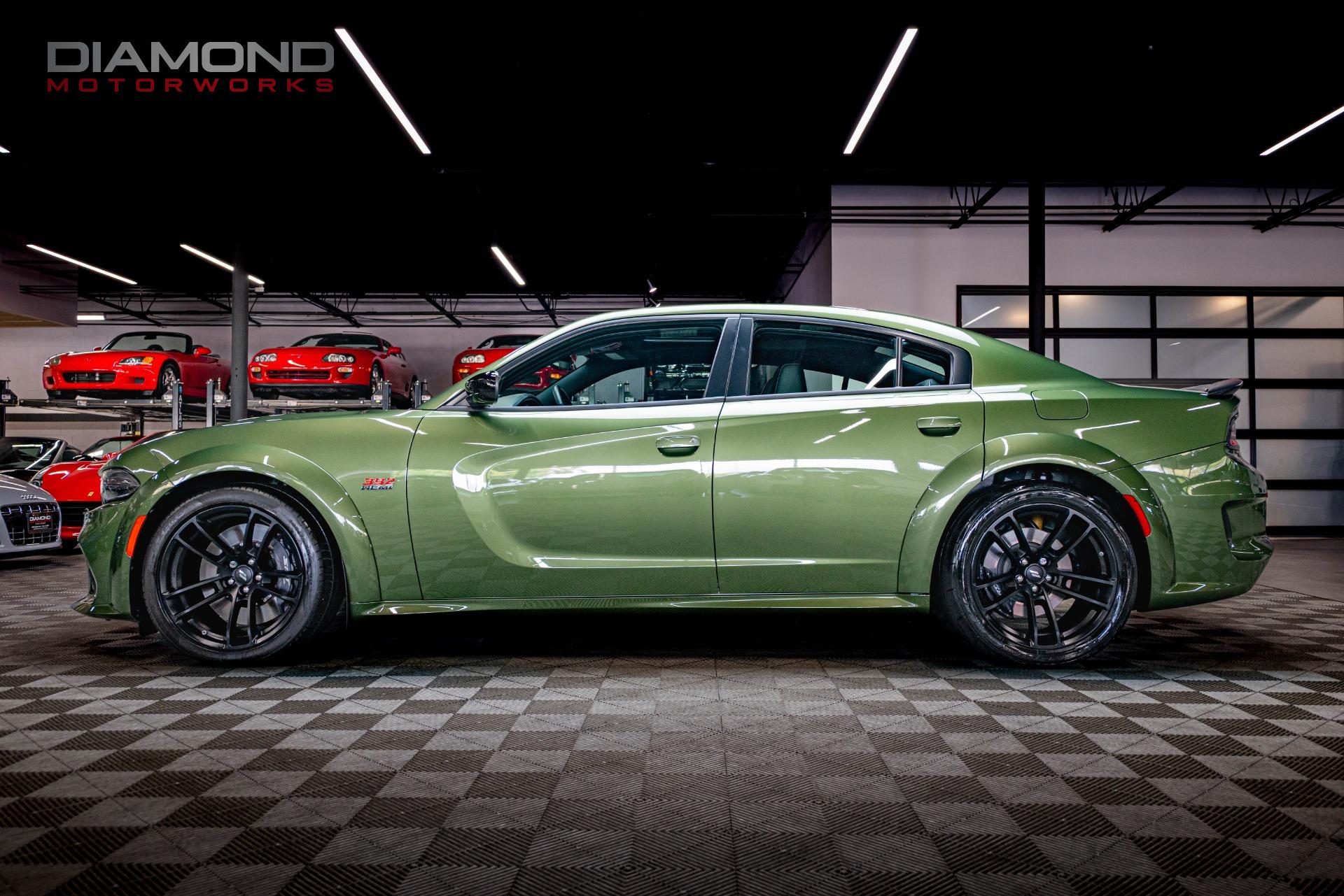 2023 DODGE CHARGER - Image 13