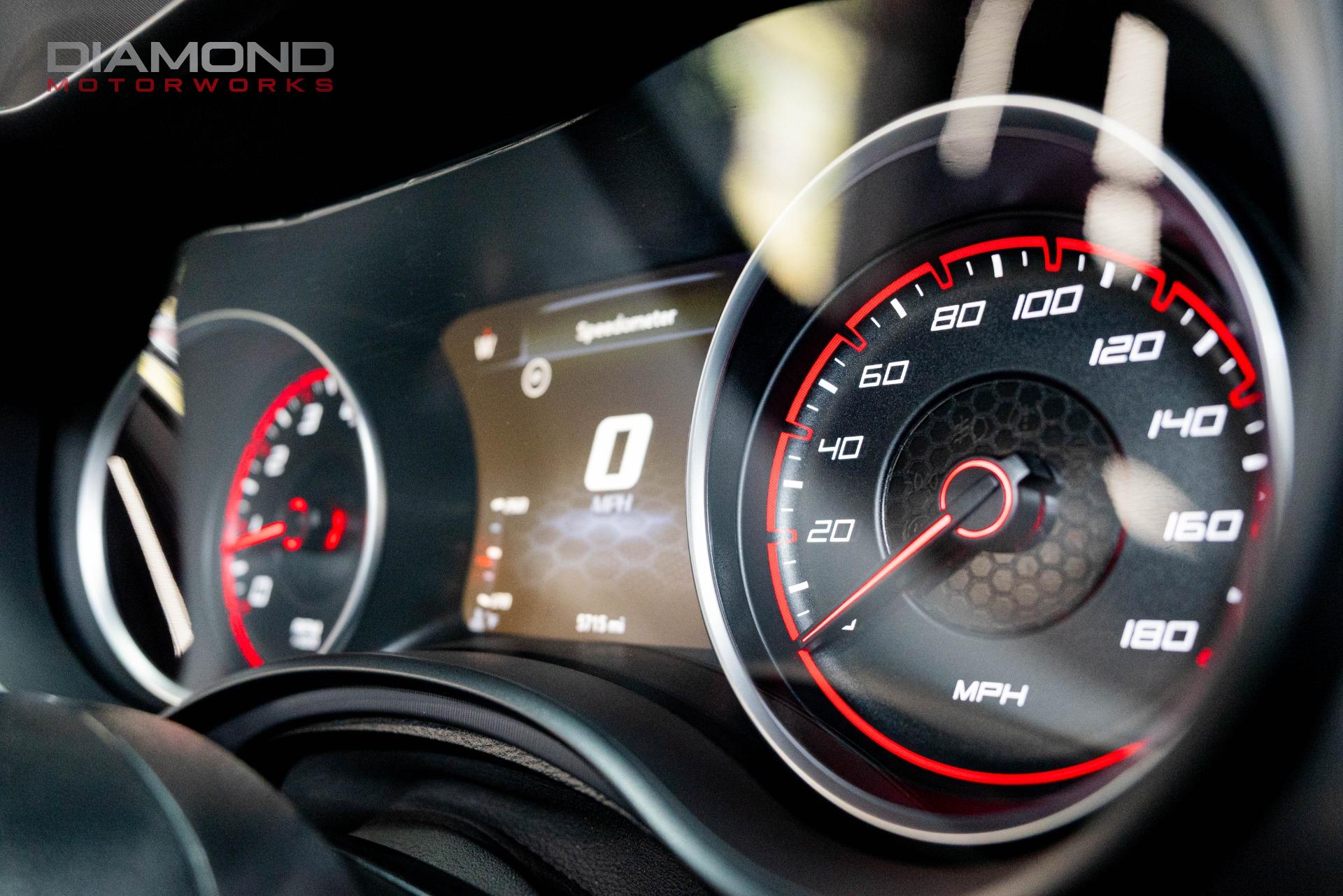 2023 DODGE CHARGER - Image 17