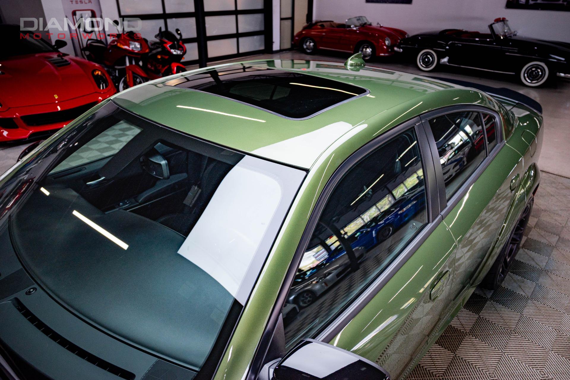 2023 DODGE CHARGER - Image 9