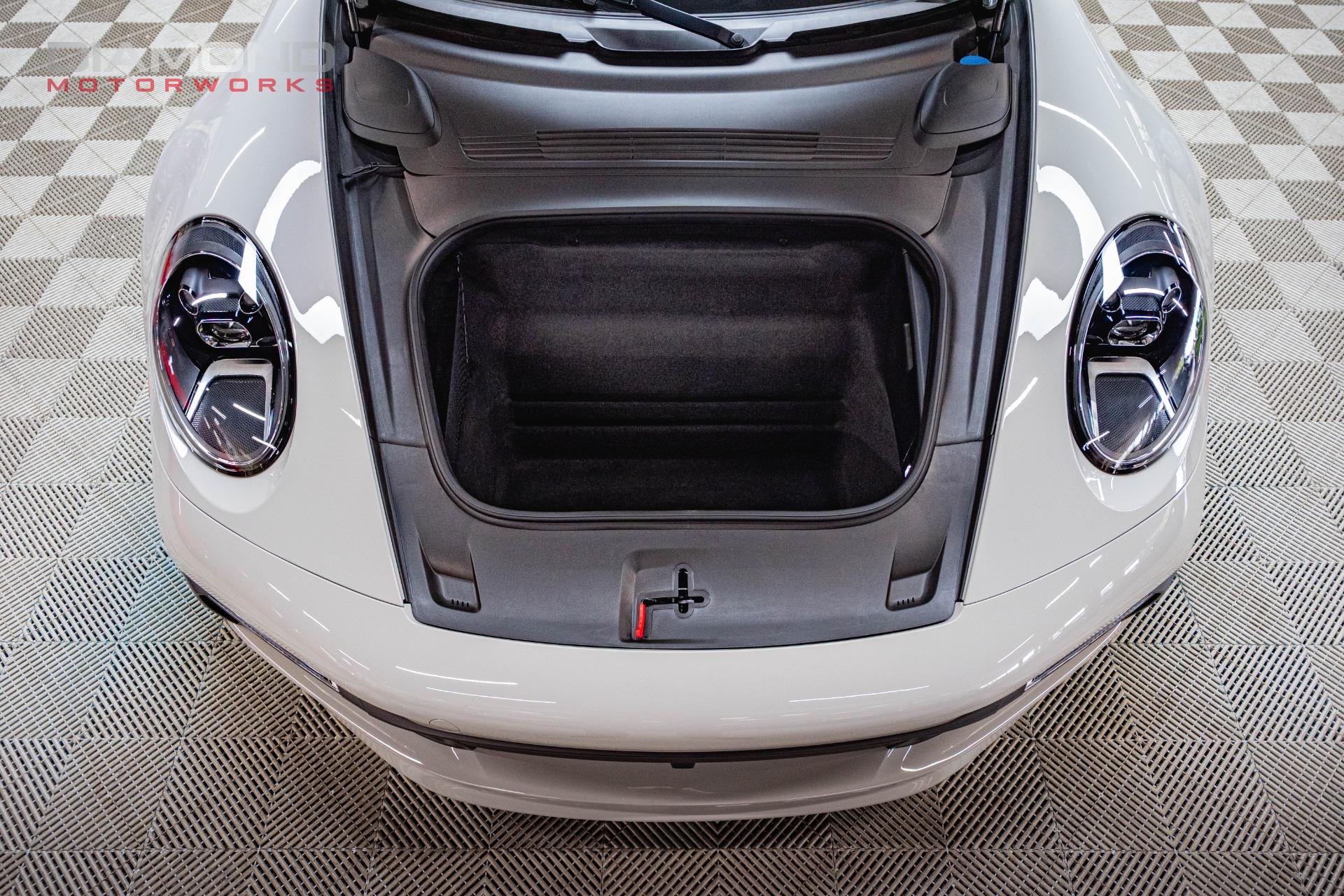 2024 PORSCHE 911 - Image 119