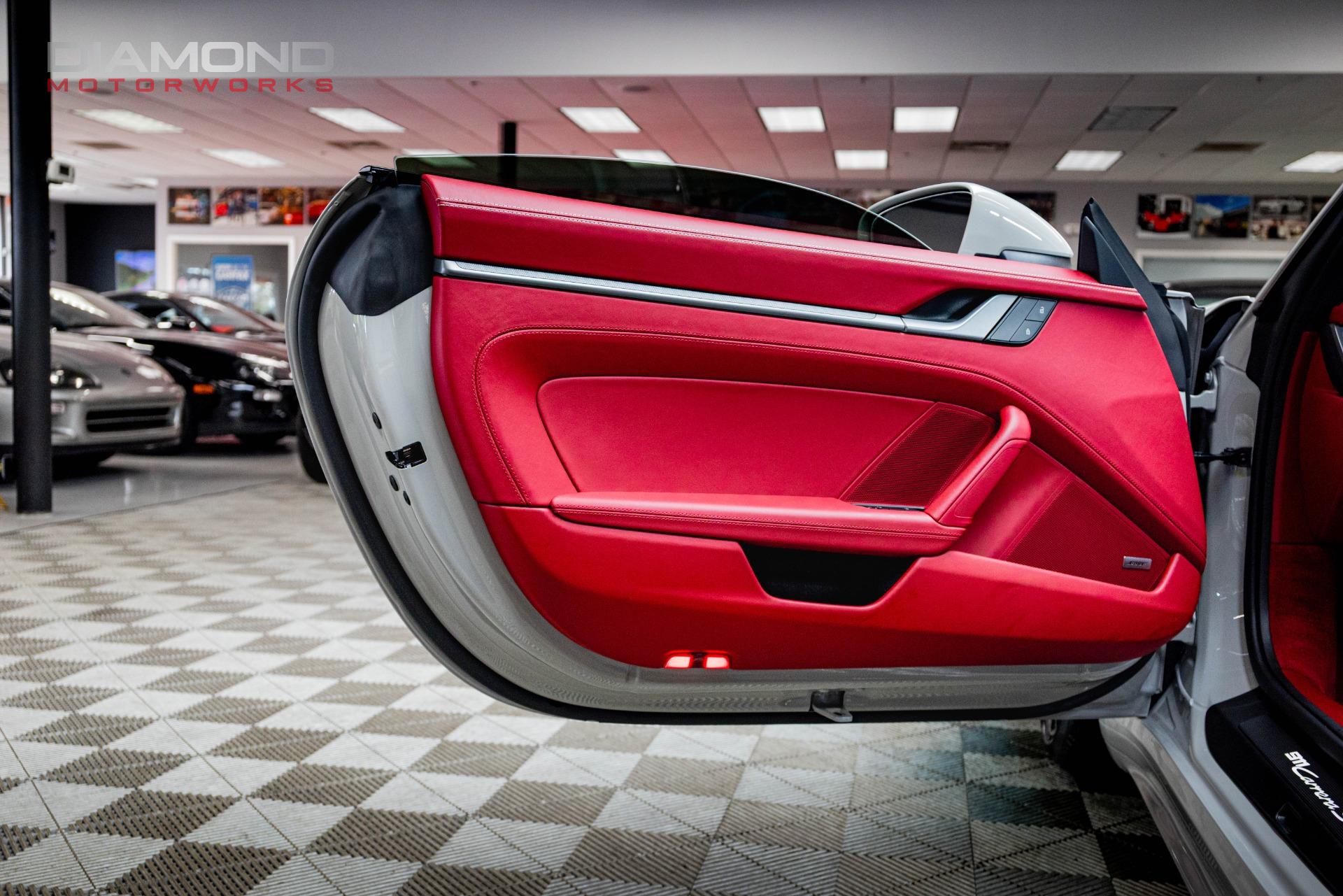 2024 PORSCHE 911 - Image 15