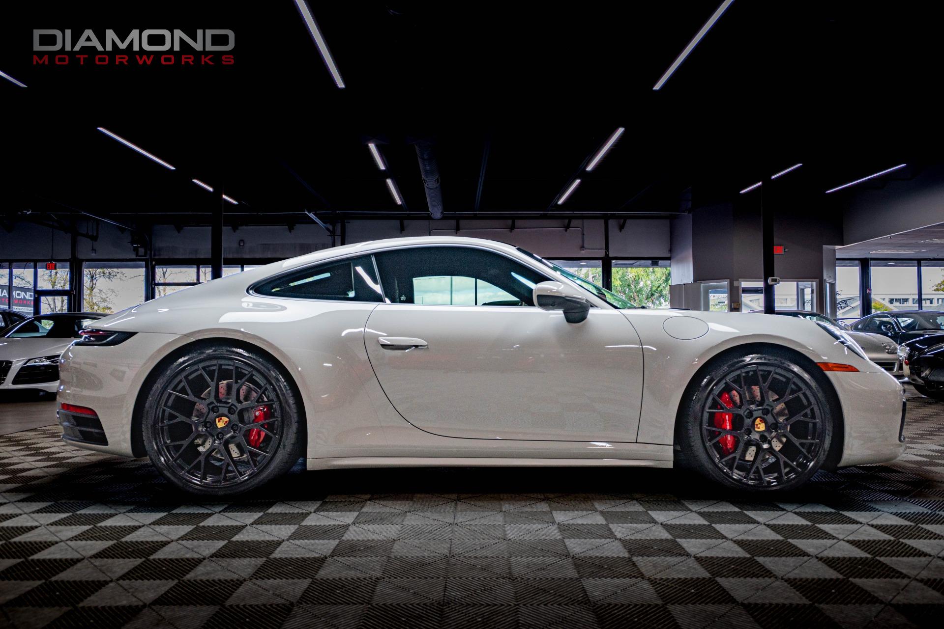 2024 PORSCHE 911 - Image 29