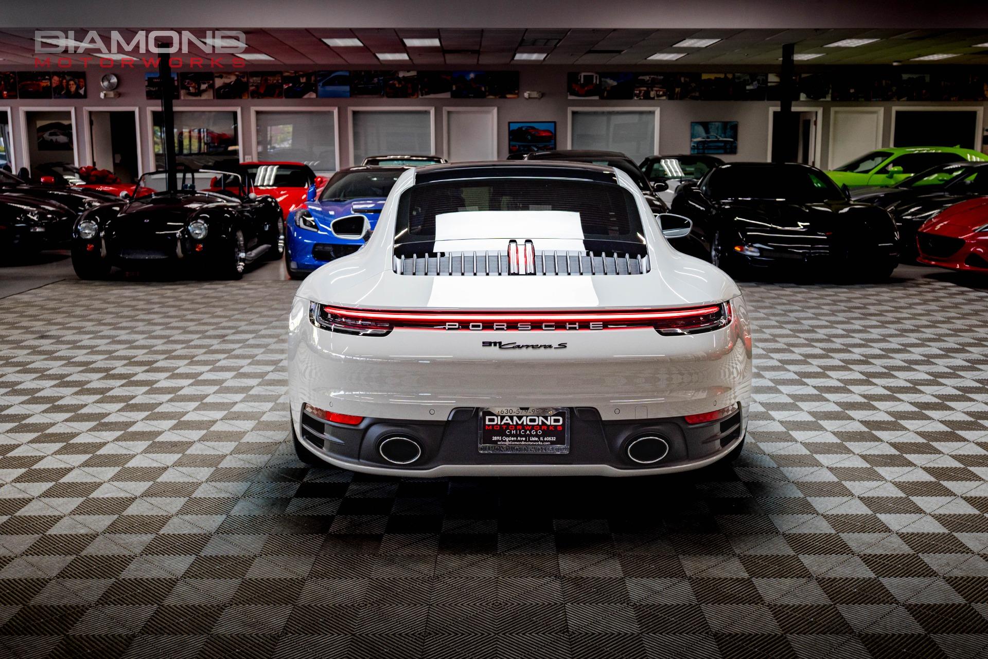 2024 PORSCHE 911 - Image 32