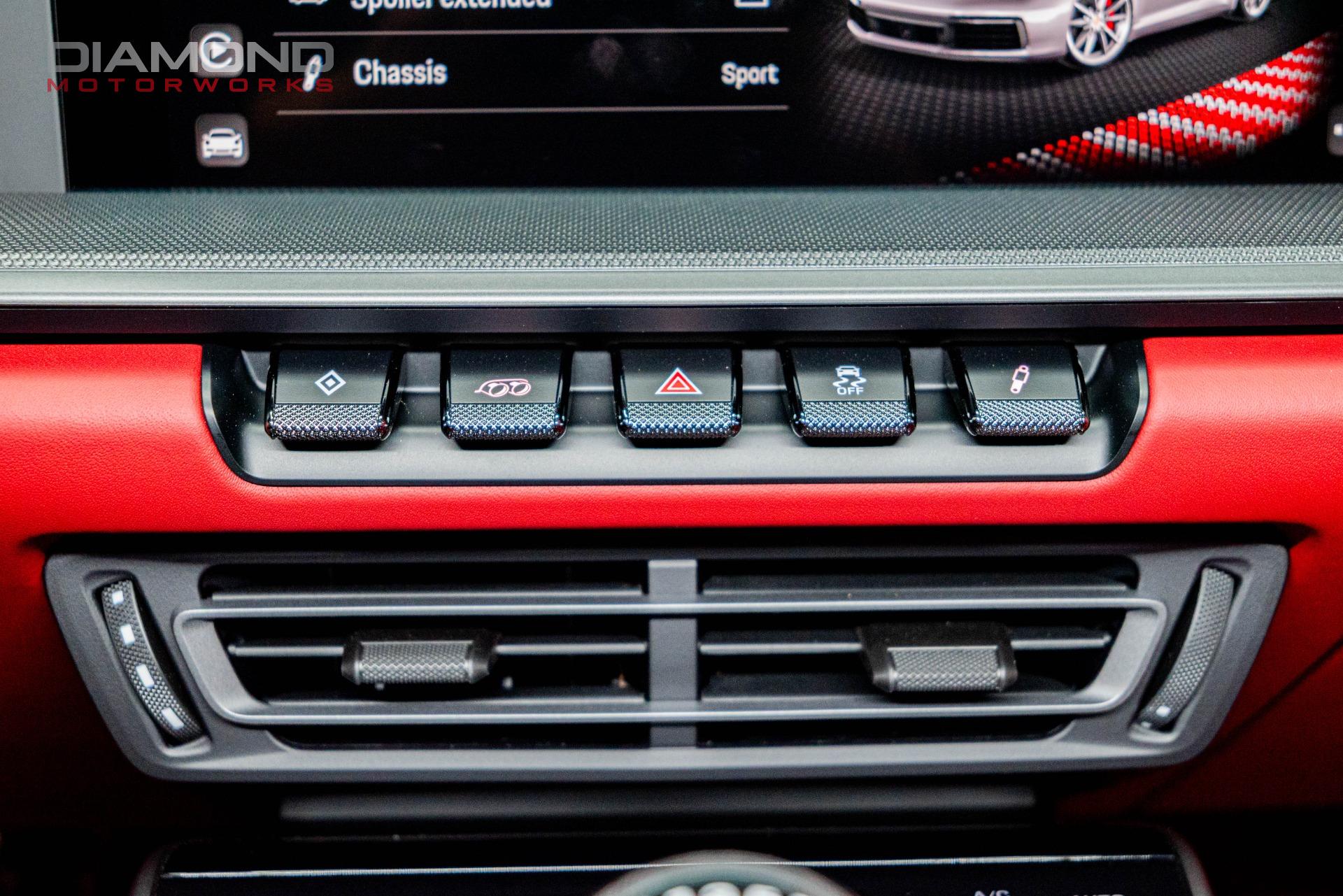 2024 PORSCHE 911 - Image 94