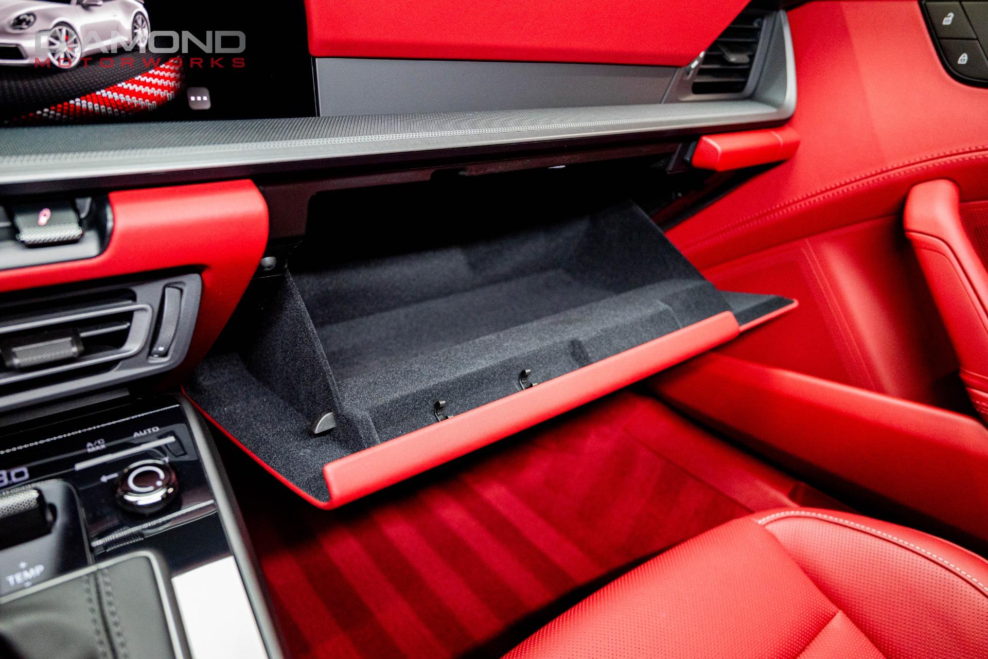 2024 PORSCHE 911 - Image 95