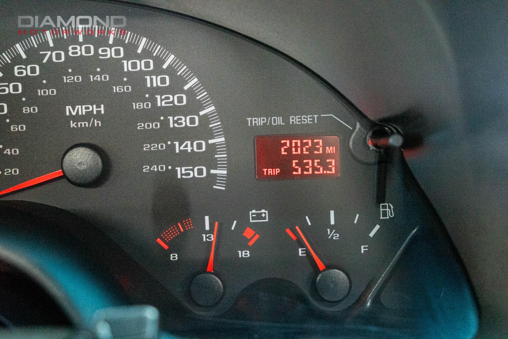 2002 CHEVROLET CAMARO - Image 80