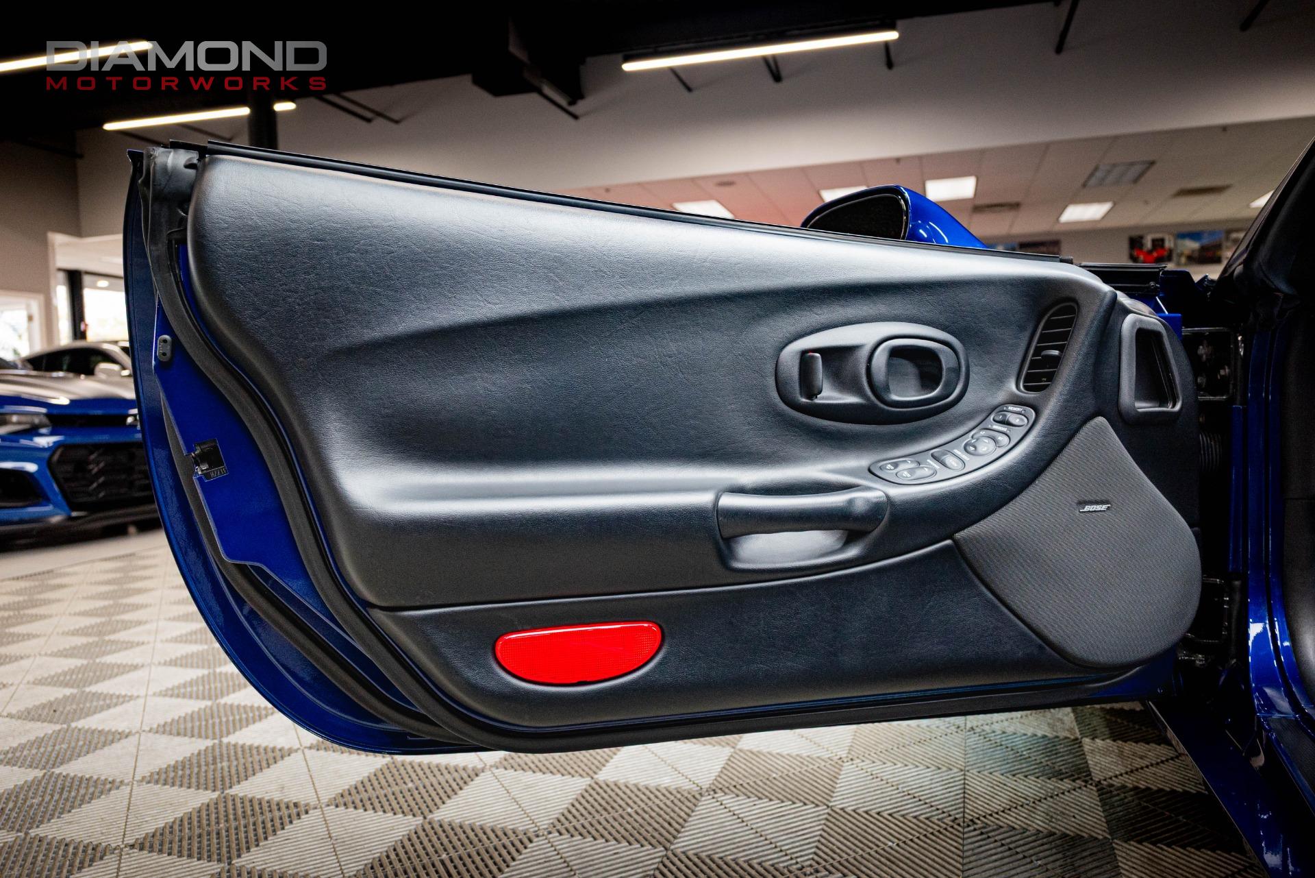 2004 CHEVROLET CORVETTE - Image 14