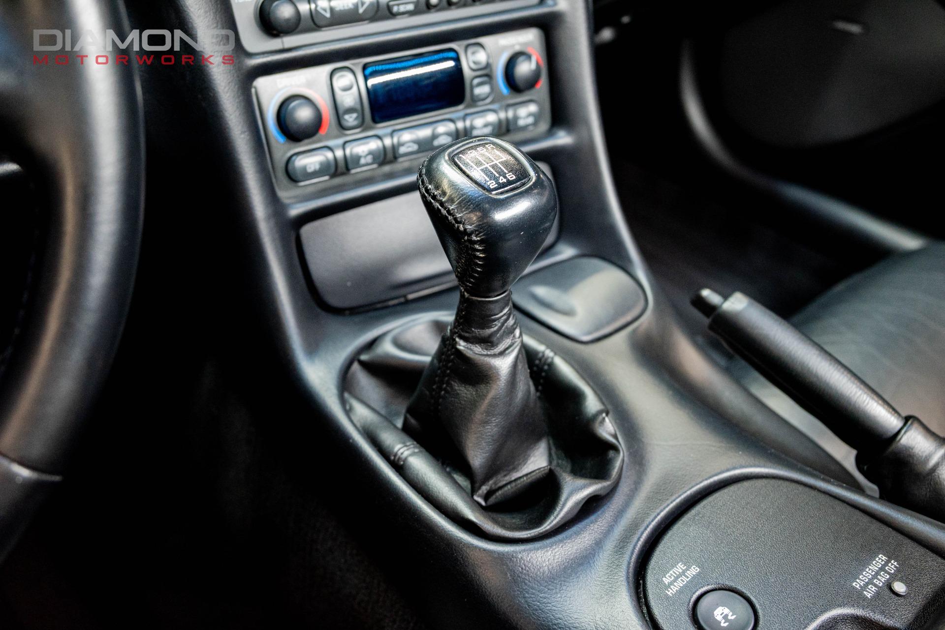 2004 CHEVROLET CORVETTE - Image 16