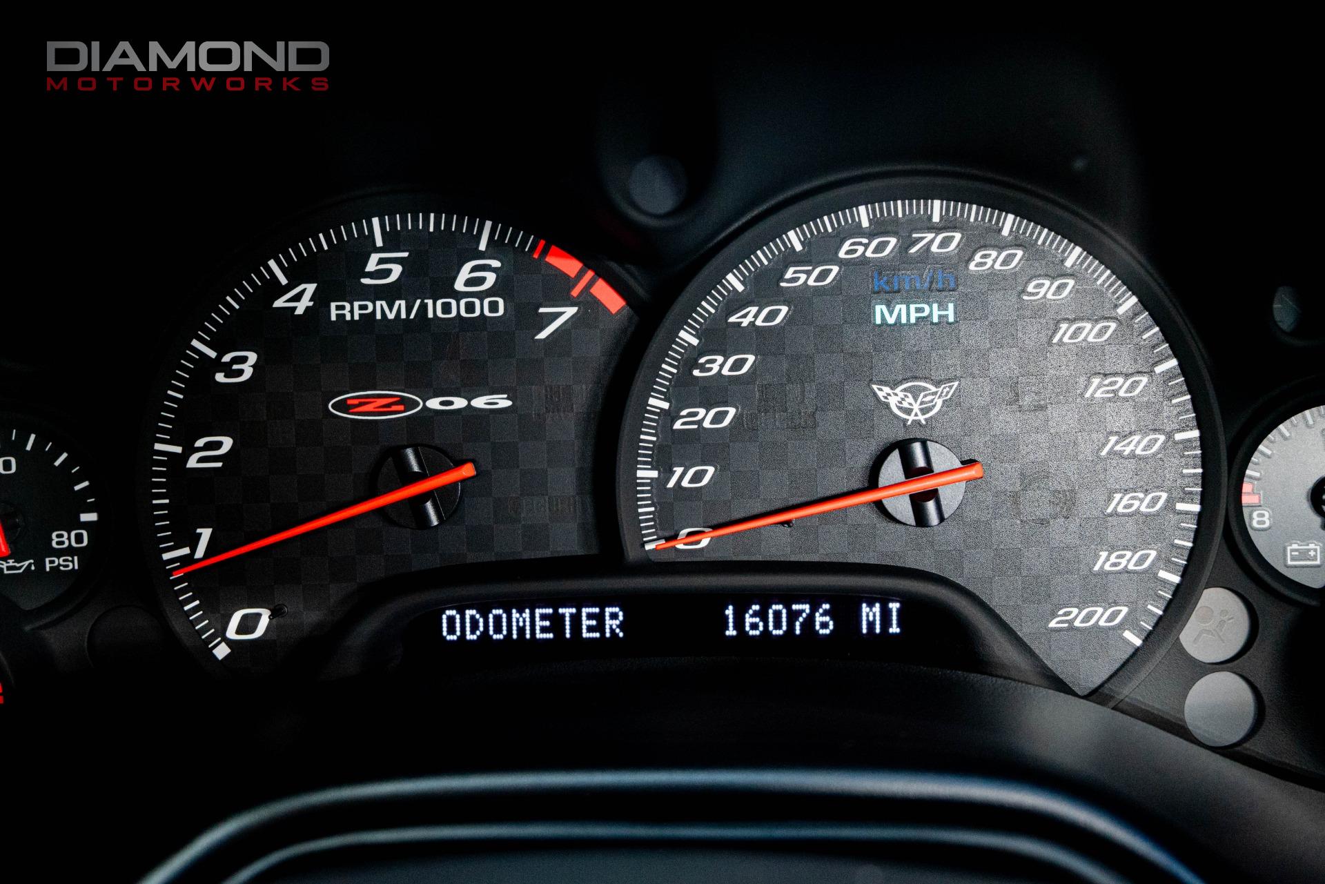 2004 CHEVROLET CORVETTE - Image 17