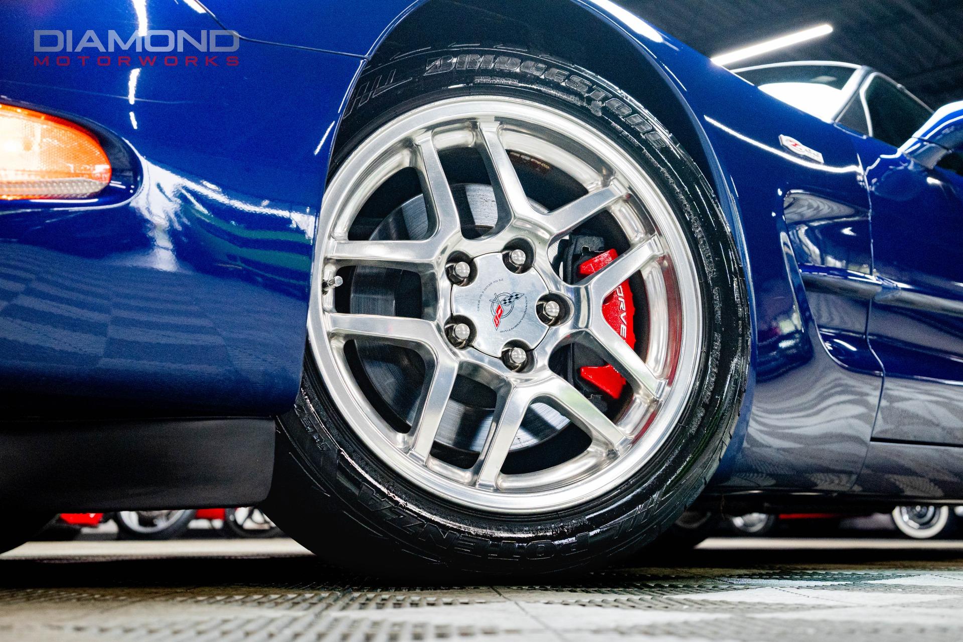 2004 CHEVROLET CORVETTE - Image 9