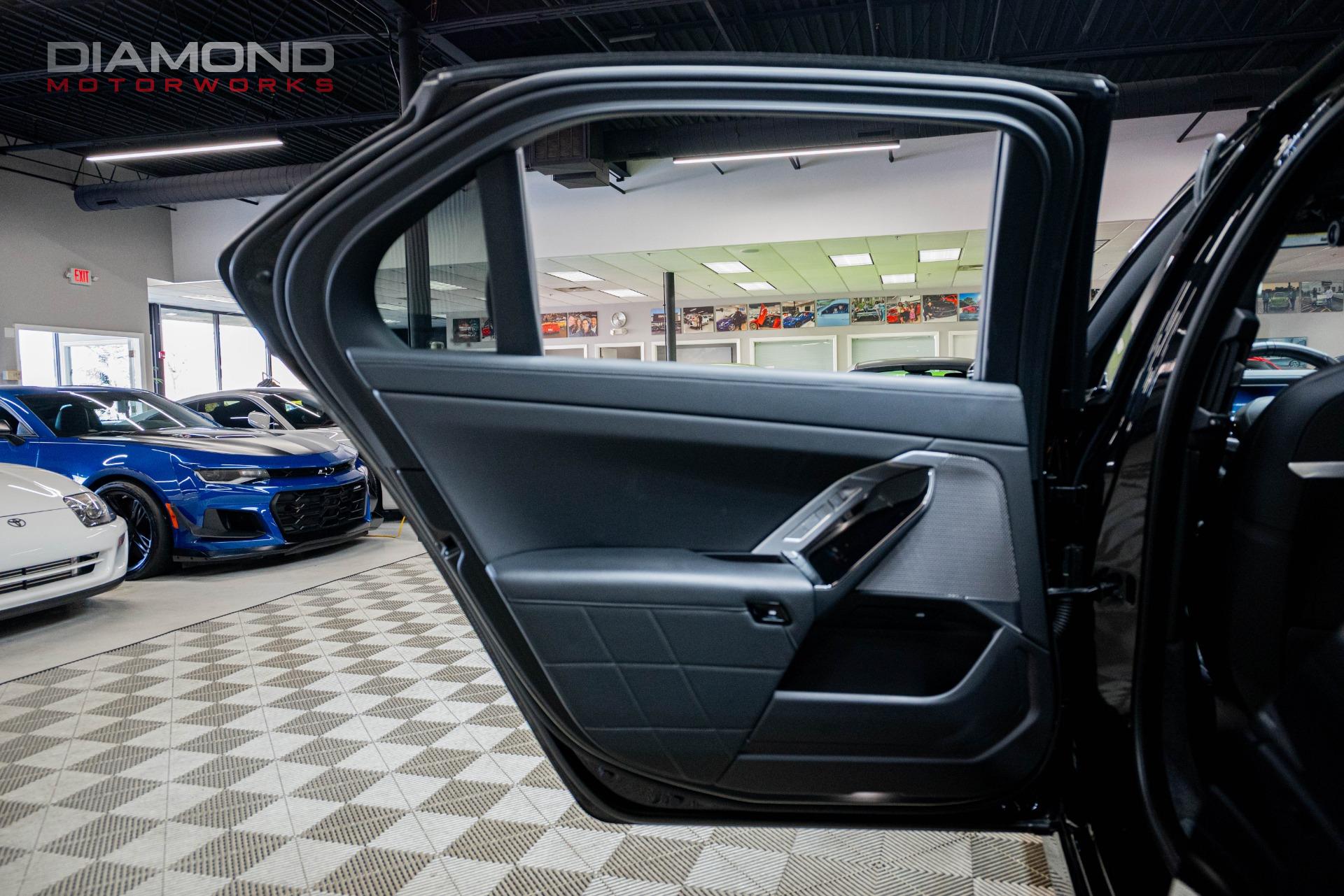 2023 BMW I7 - Image 113