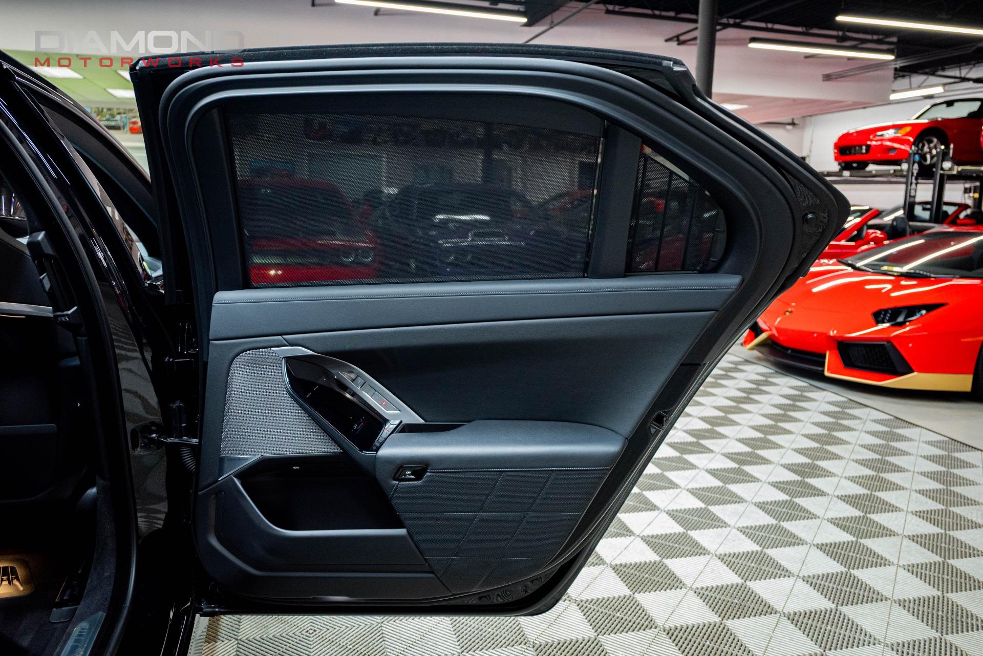 2023 BMW I7 - Image 127