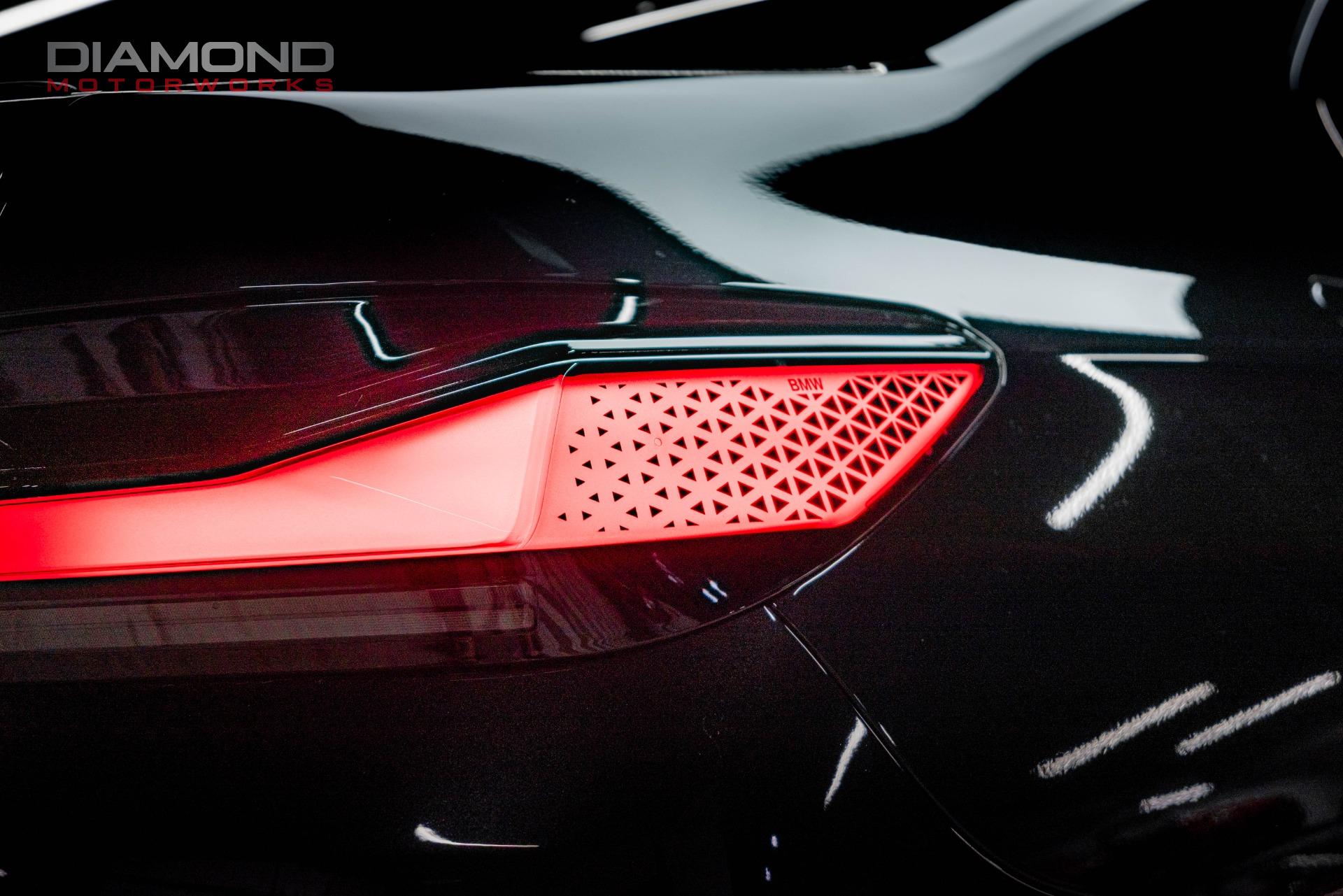 2023 BMW I7 - Image 28