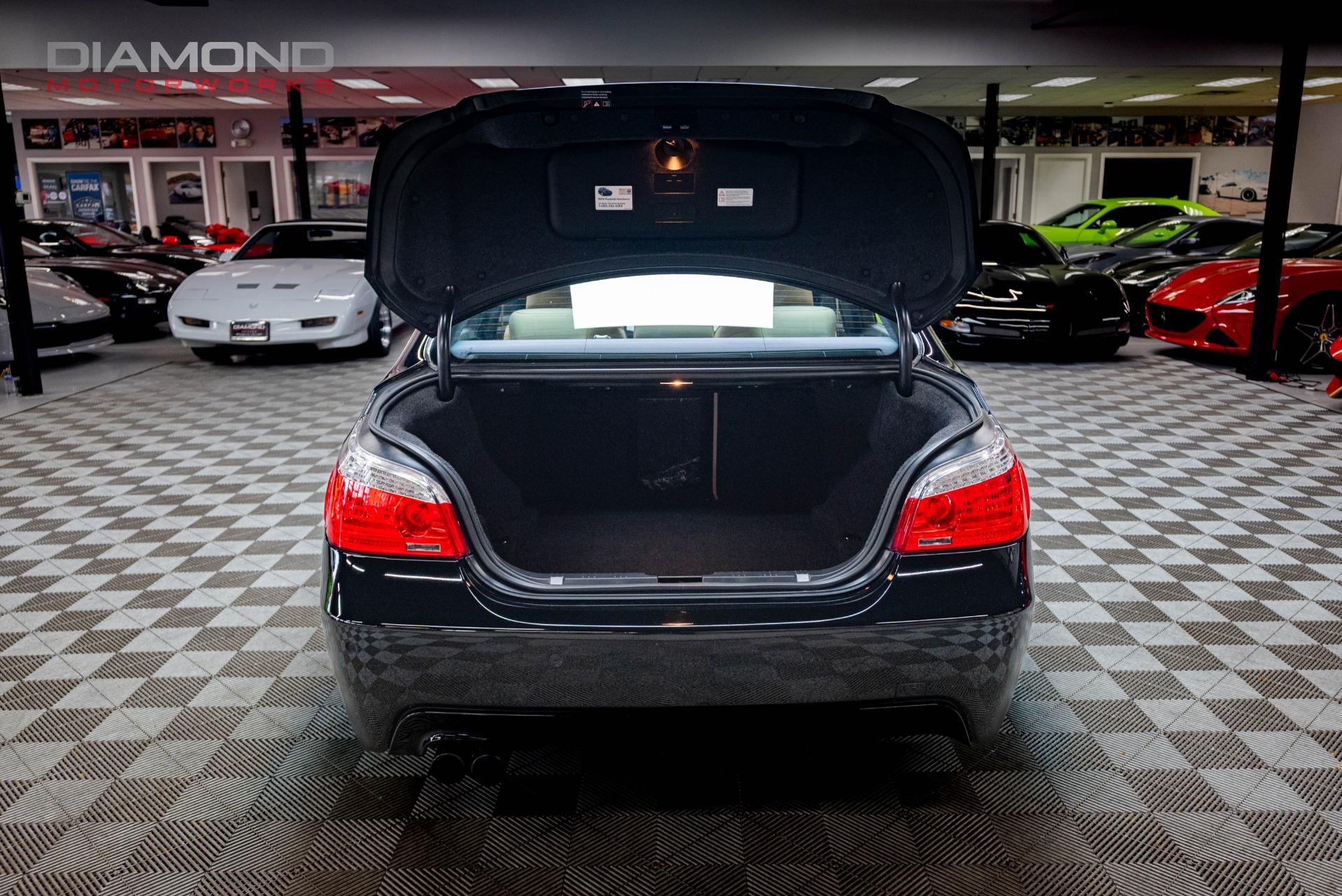 2010 BMW 550I - Image 107