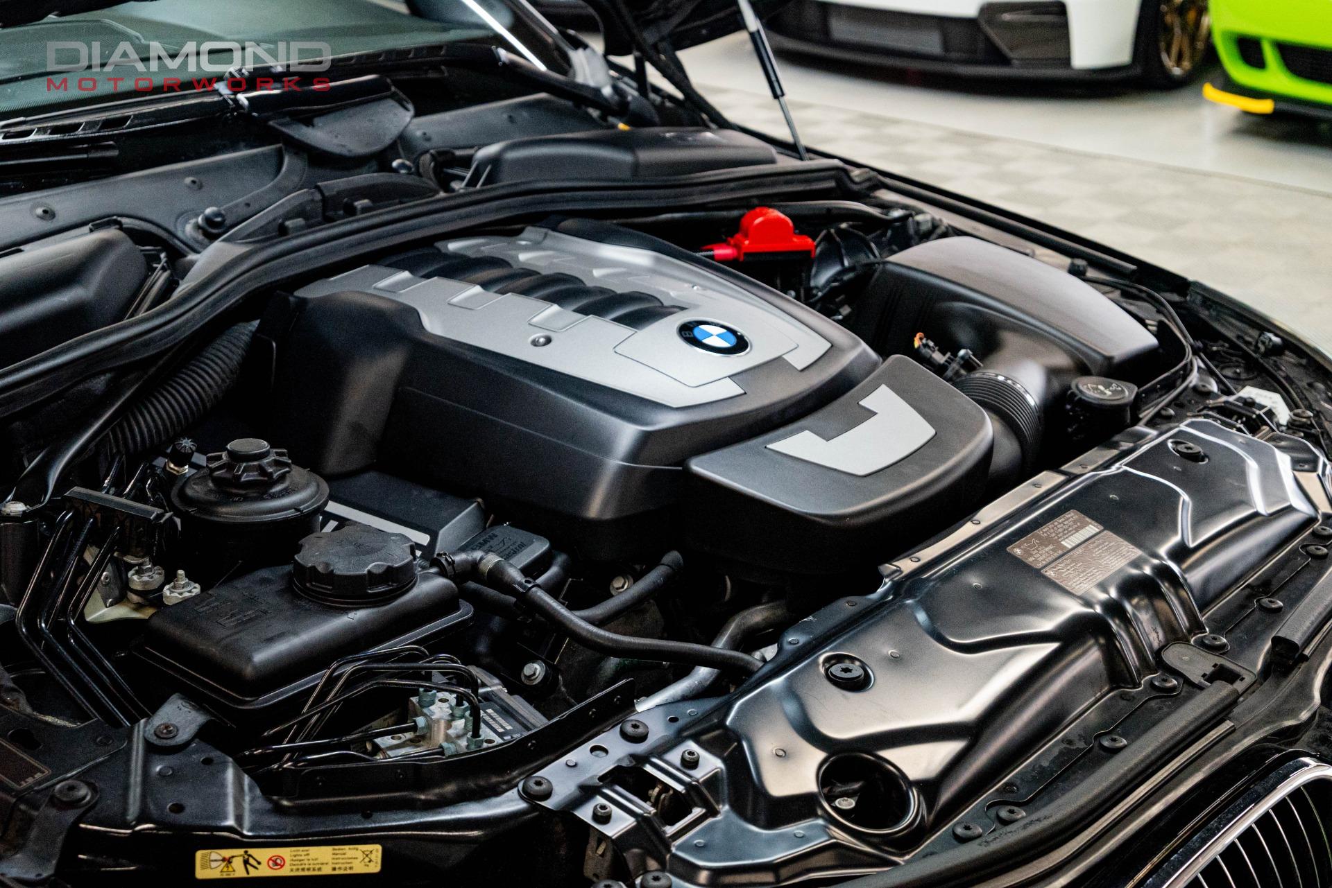 2010 BMW 550I - Image 113