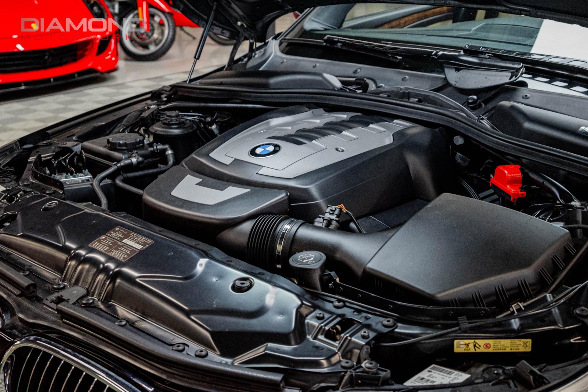 2010 BMW 550I - Image 115