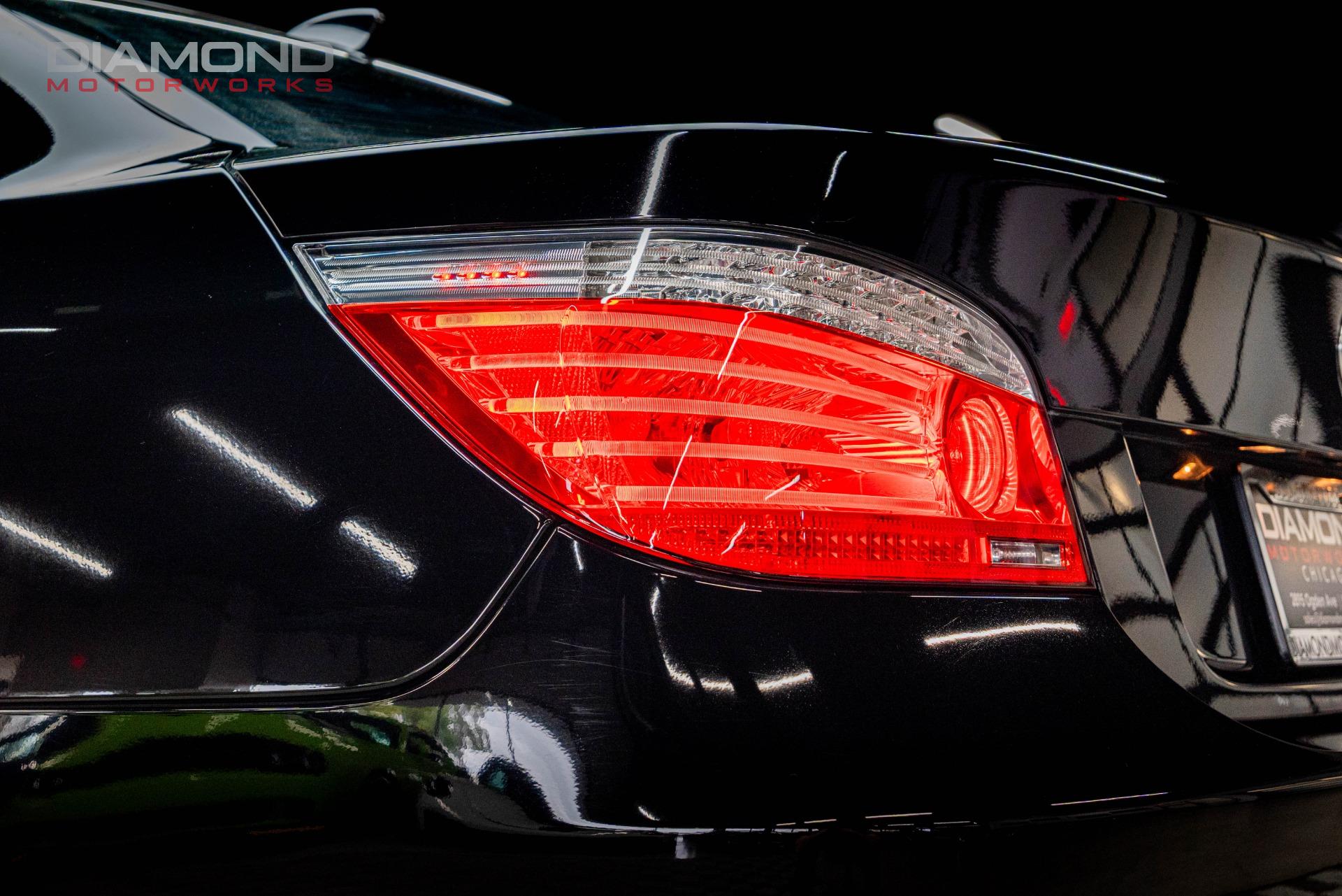 2010 BMW 550I - Image 23