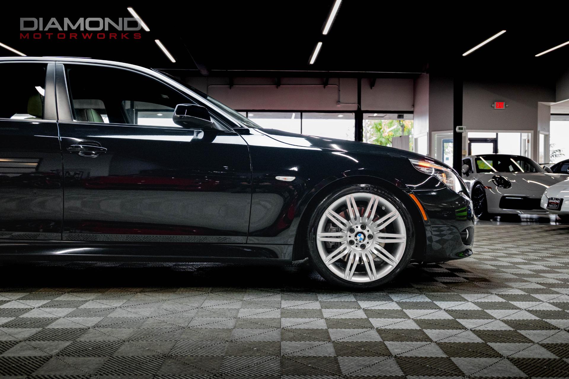 2010 BMW 550I - Image 31