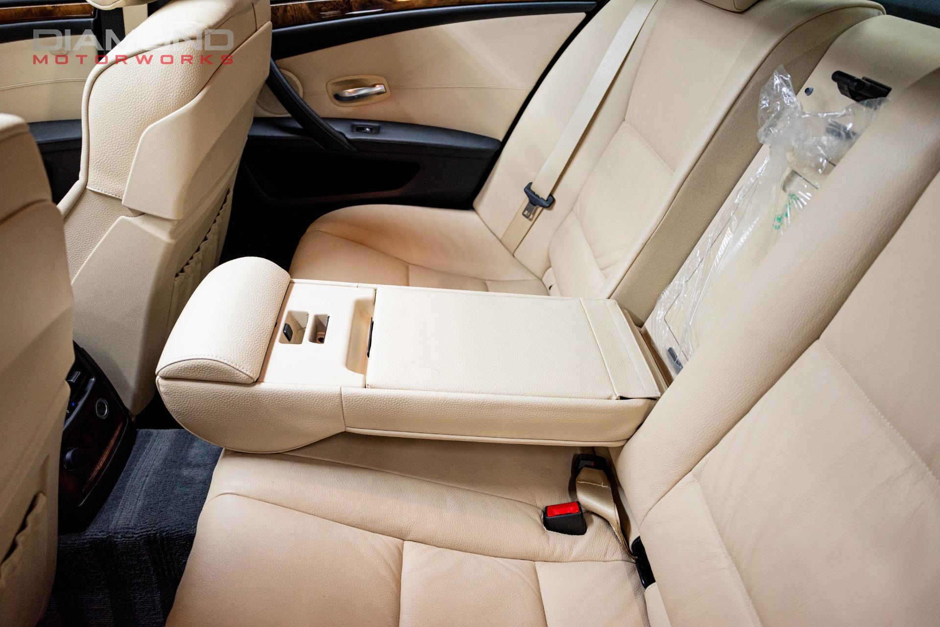 2010 BMW 550I - Image 92