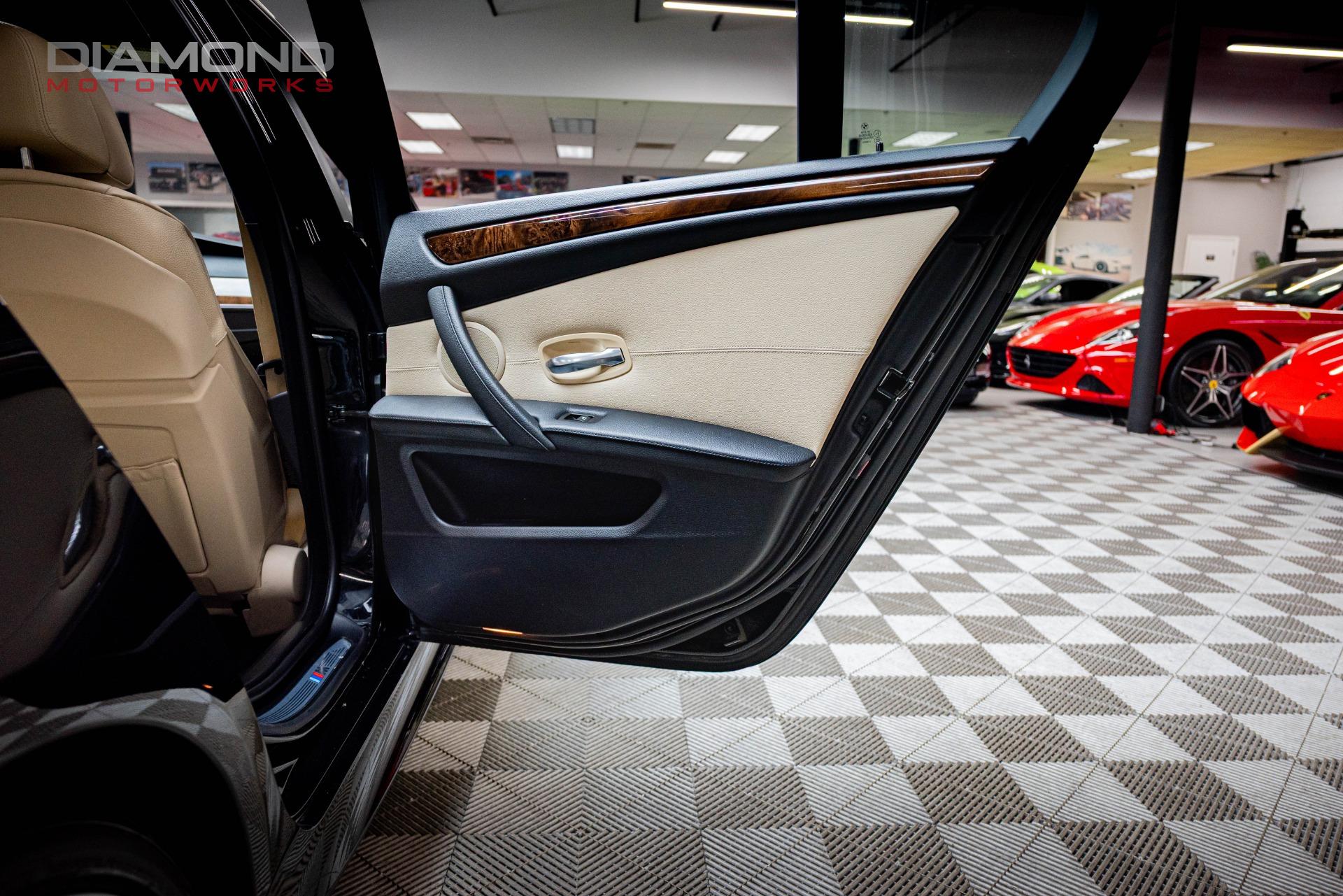 2010 BMW 550I - Image 93