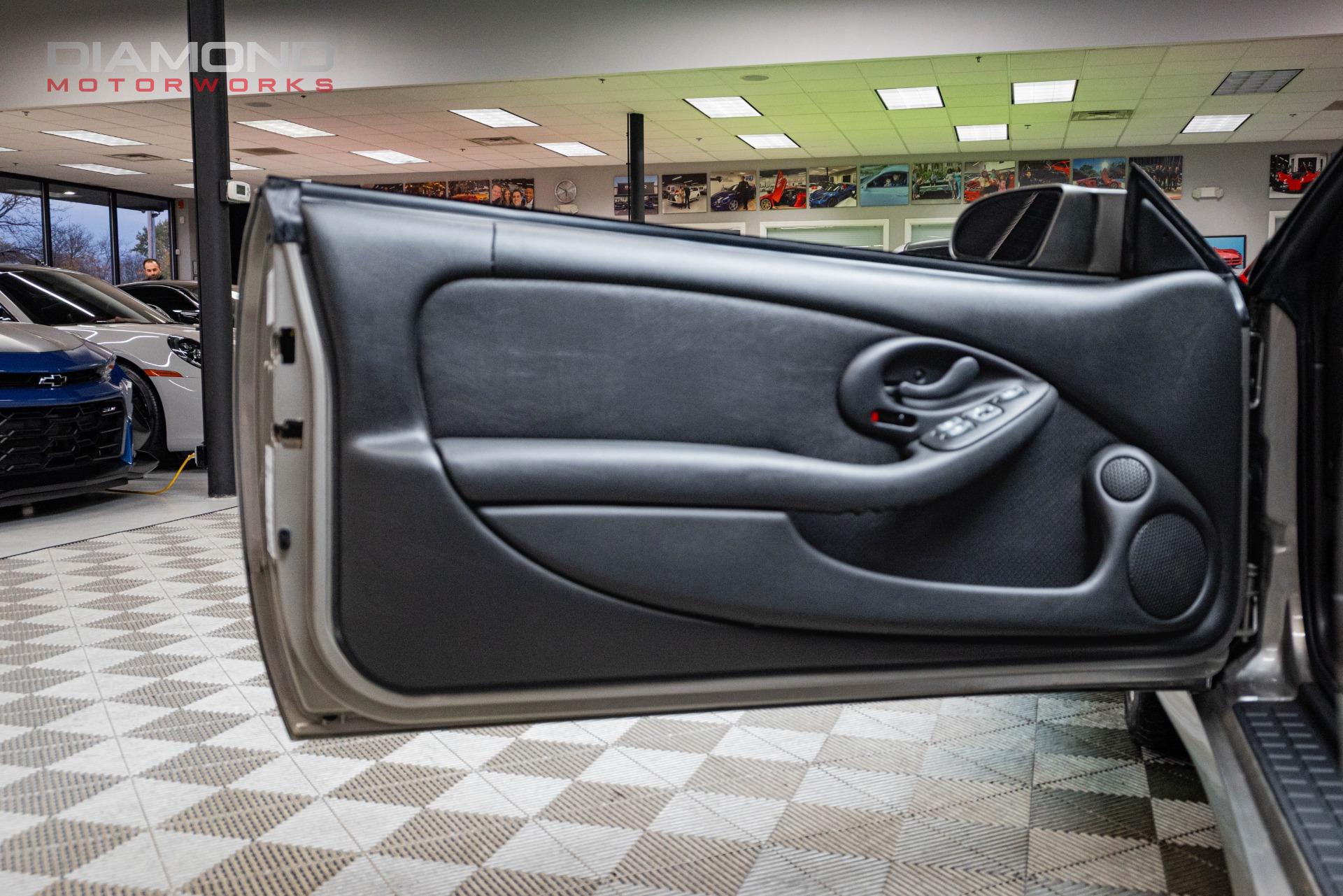 2000 PONTIAC FIREBIRD - Image 13