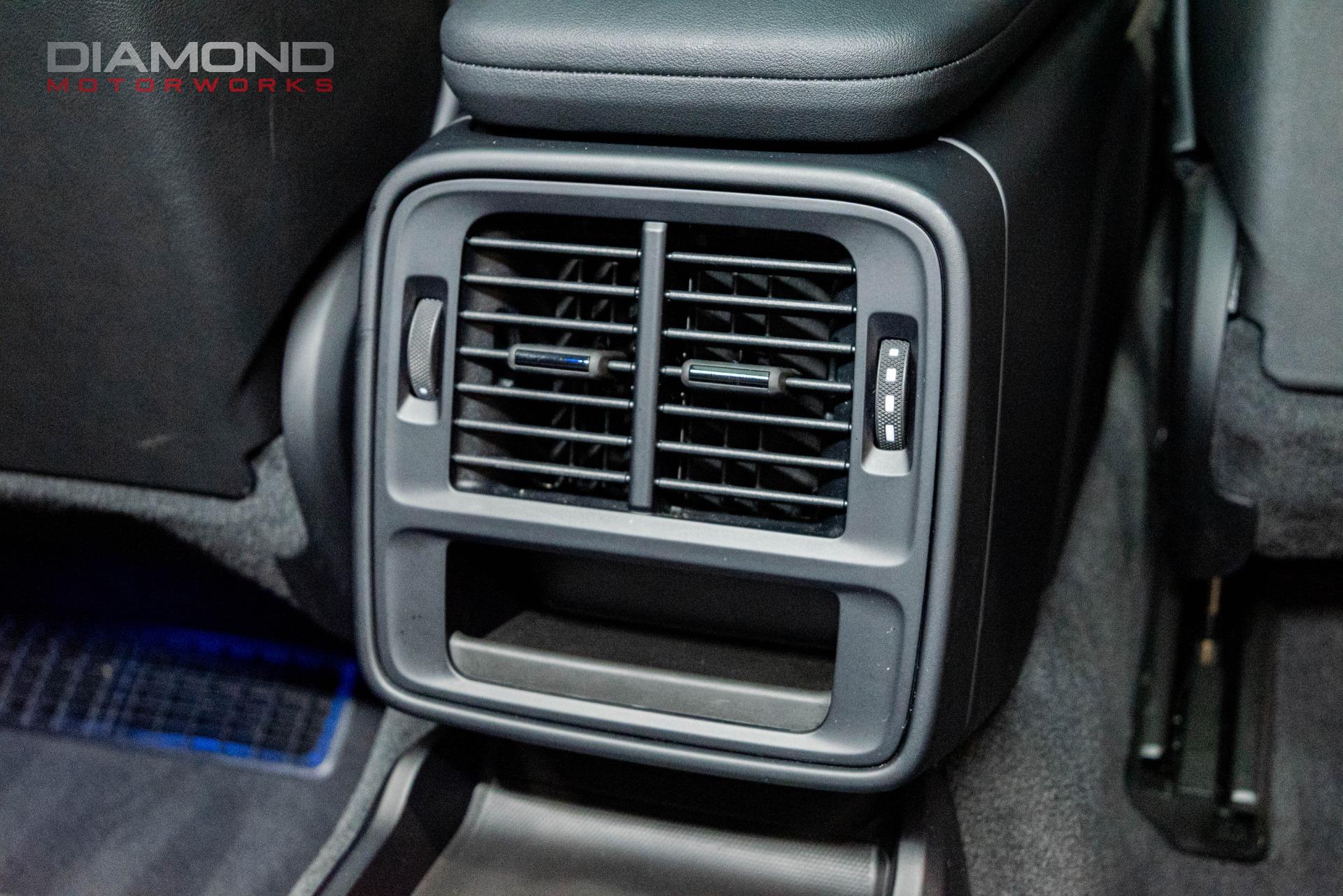 2021 PORSCHE TAYCAN - Image 109