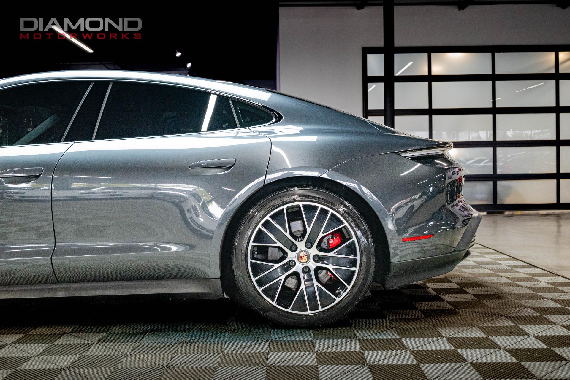 2021 PORSCHE TAYCAN - Image 13