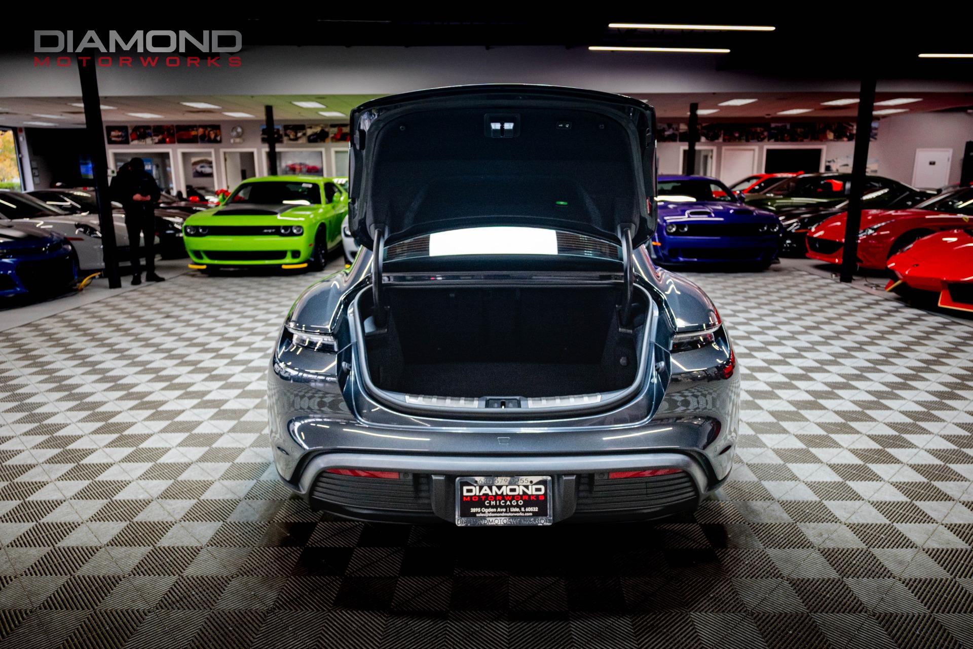 2021 PORSCHE TAYCAN - Image 121