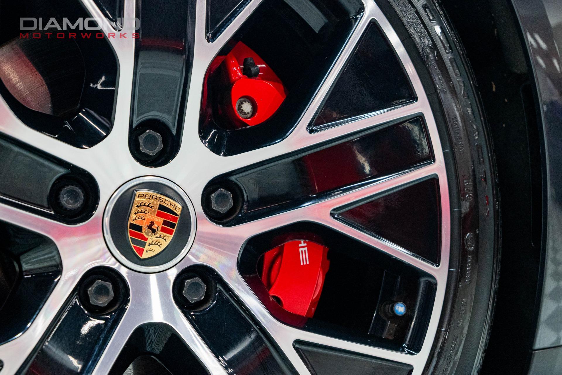 2021 PORSCHE TAYCAN - Image 126