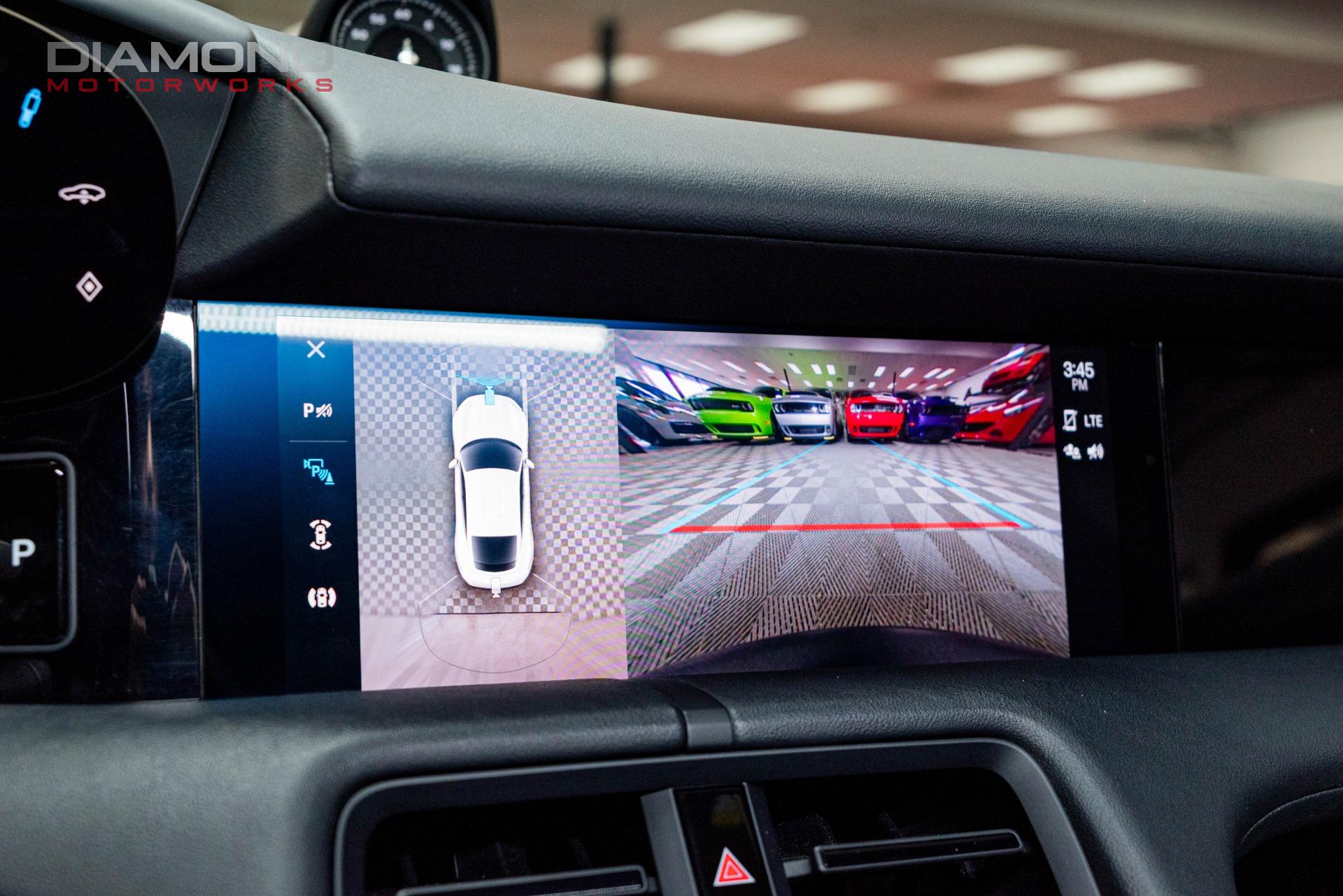 2021 PORSCHE TAYCAN - Image 17