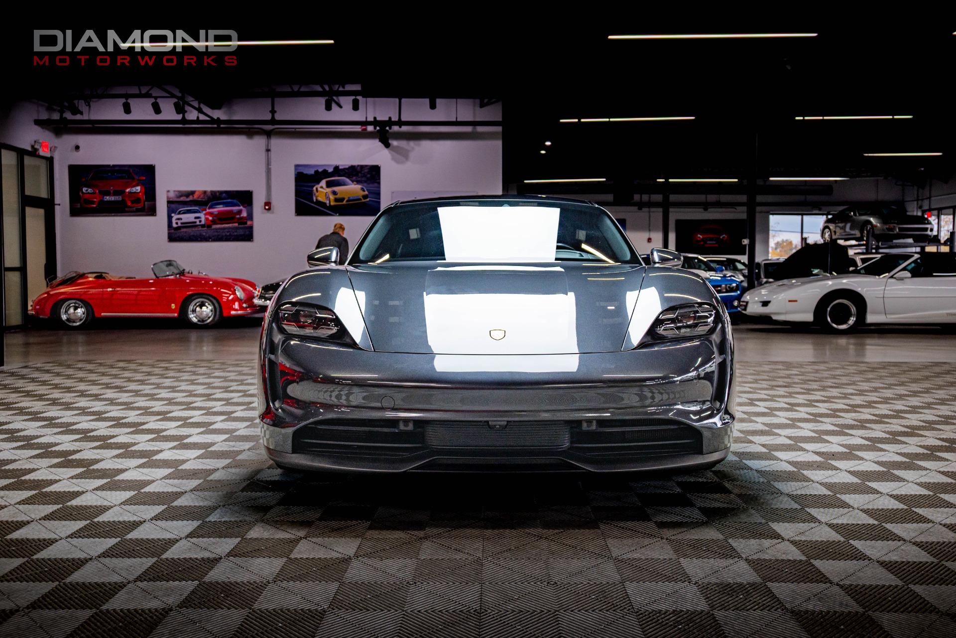 2021 PORSCHE TAYCAN - Image 27