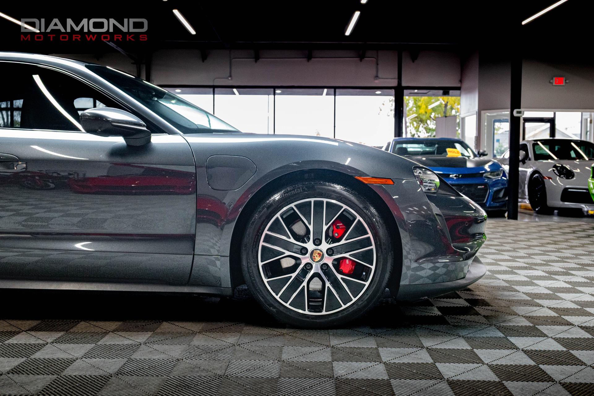 2021 PORSCHE TAYCAN - Image 33