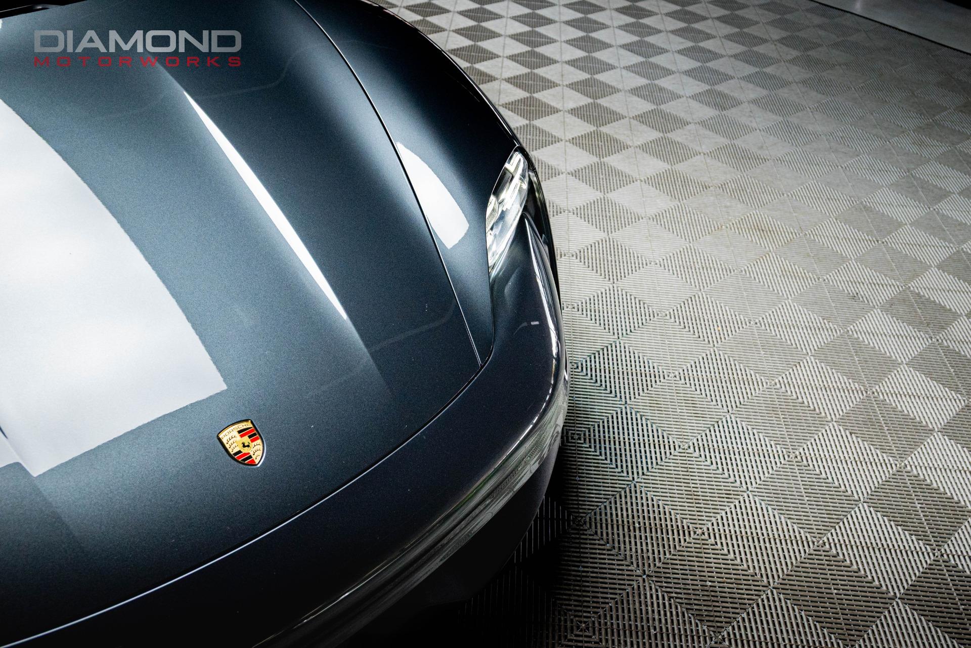 2021 PORSCHE TAYCAN - Image 60