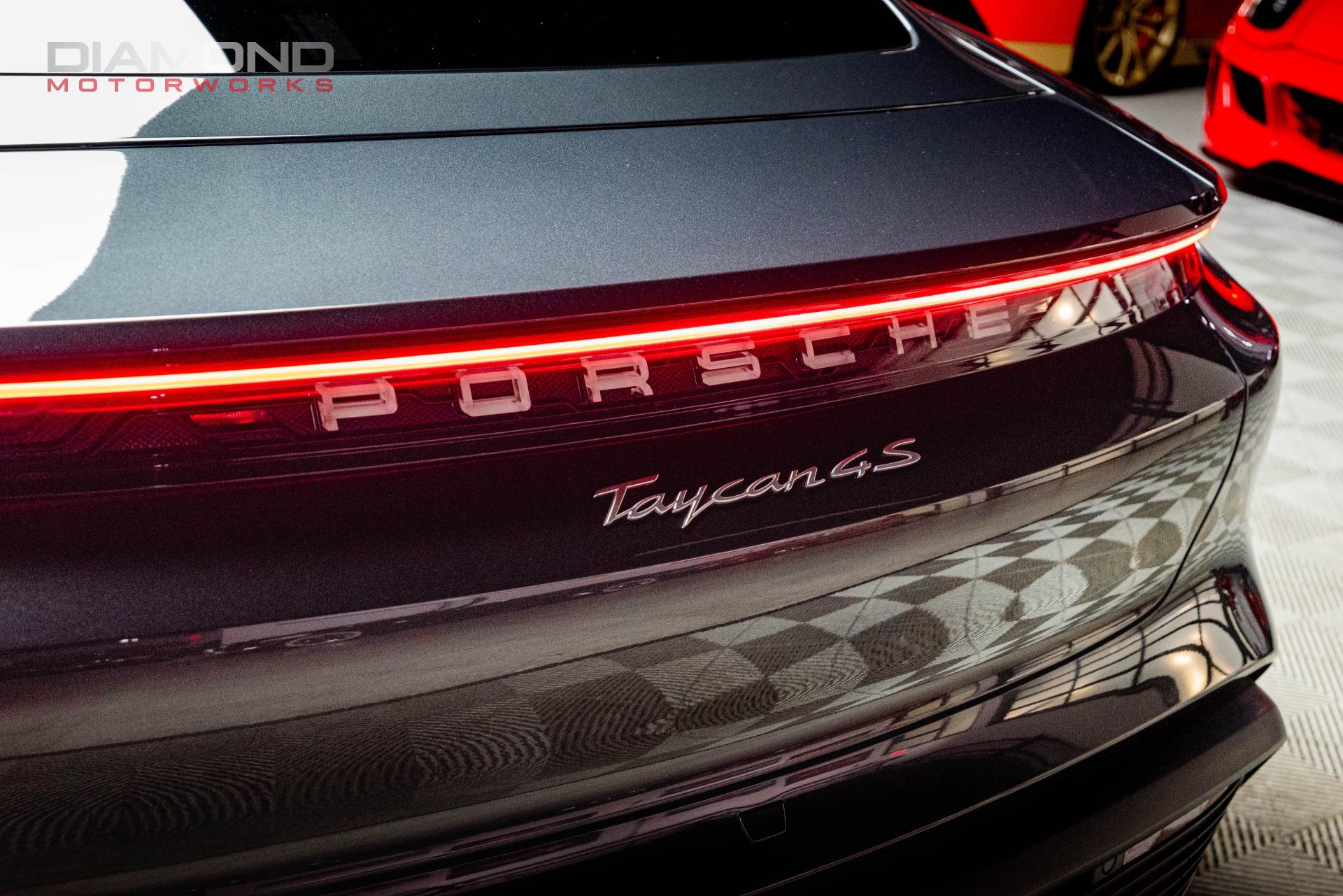 2021 PORSCHE TAYCAN - Image 62