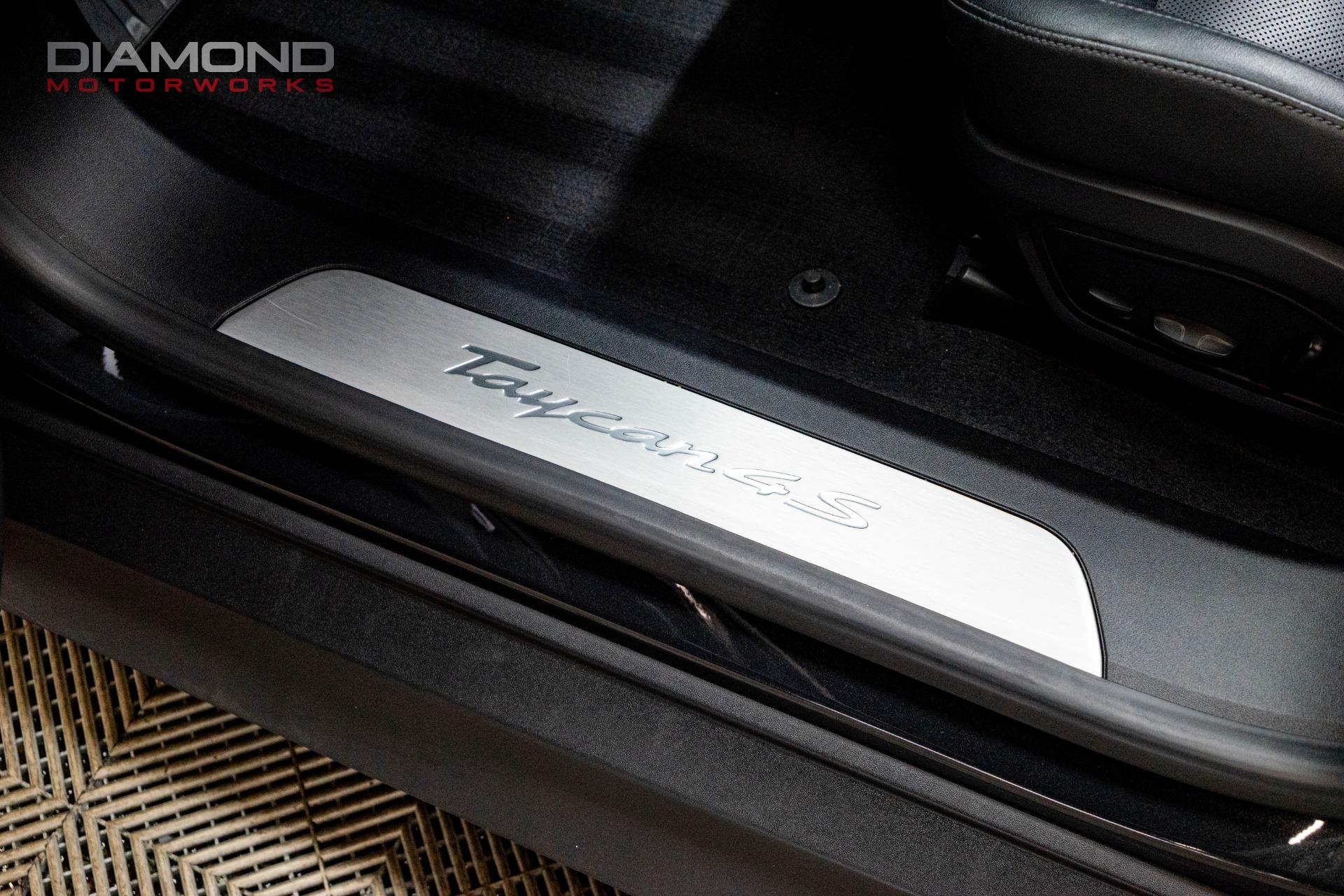 2021 PORSCHE TAYCAN - Image 66