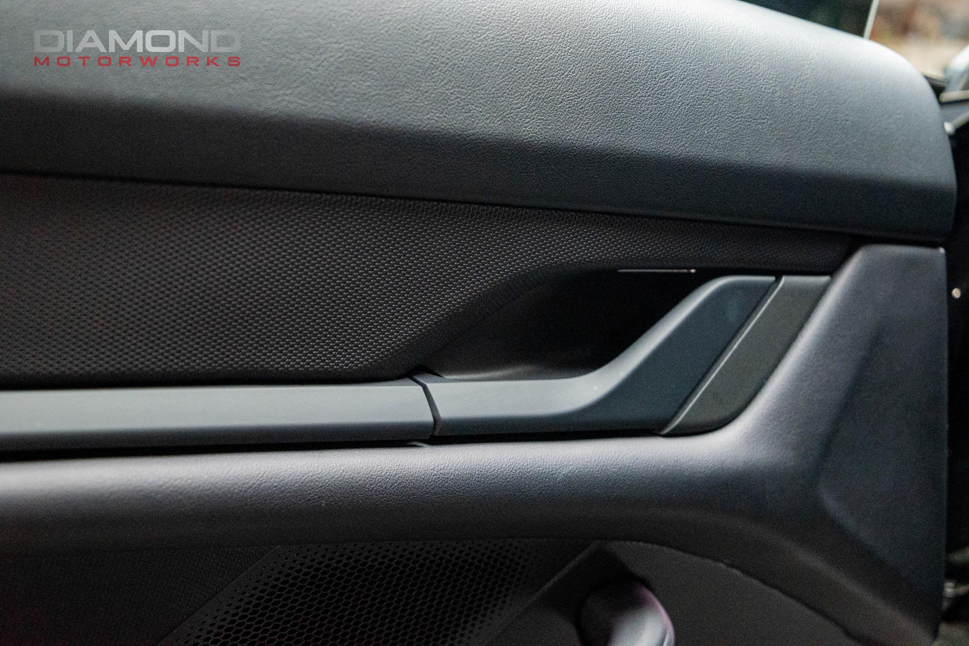 2021 PORSCHE TAYCAN - Image 74