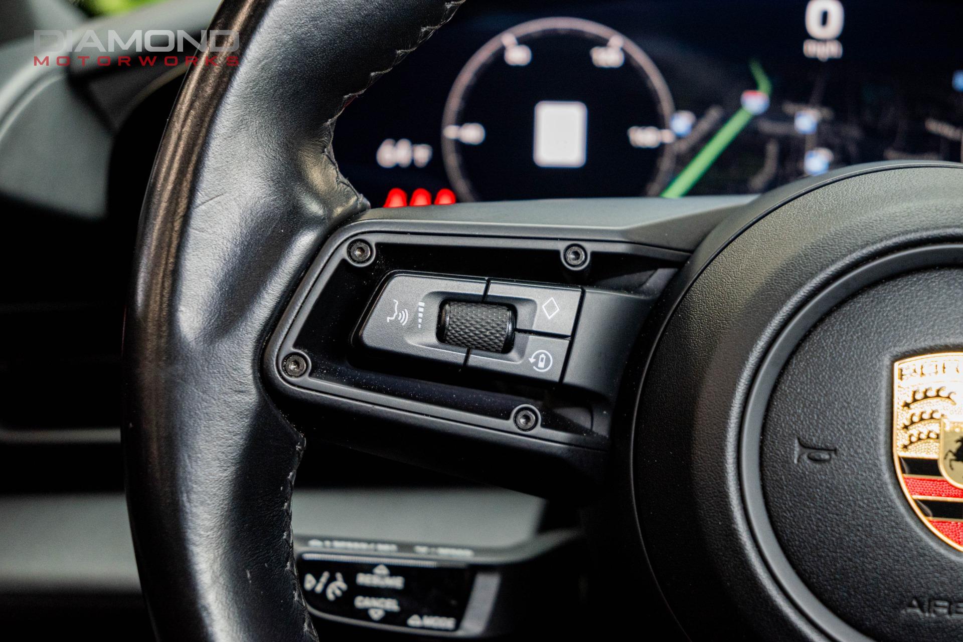 2021 PORSCHE TAYCAN - Image 75