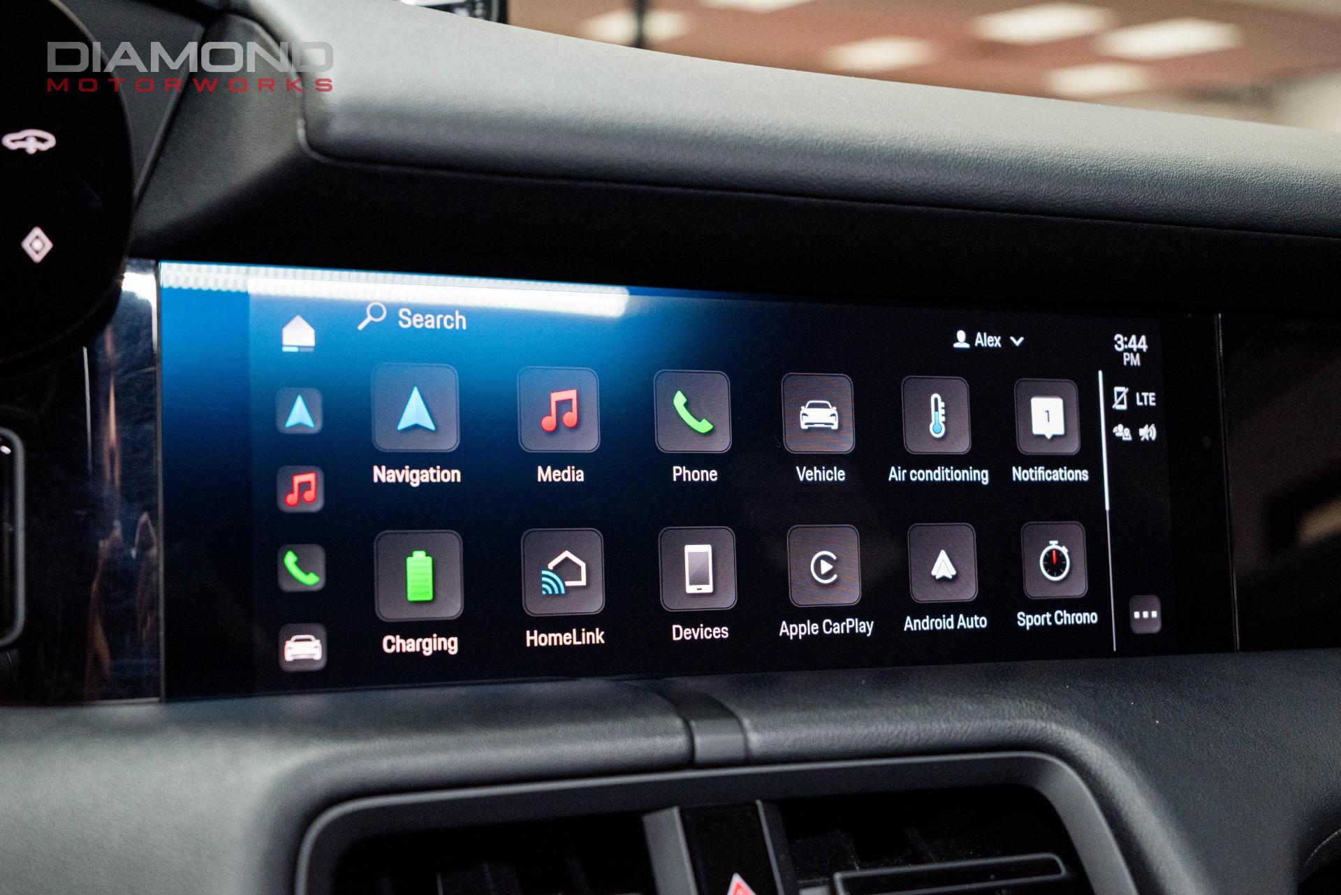 2021 PORSCHE TAYCAN - Image 86