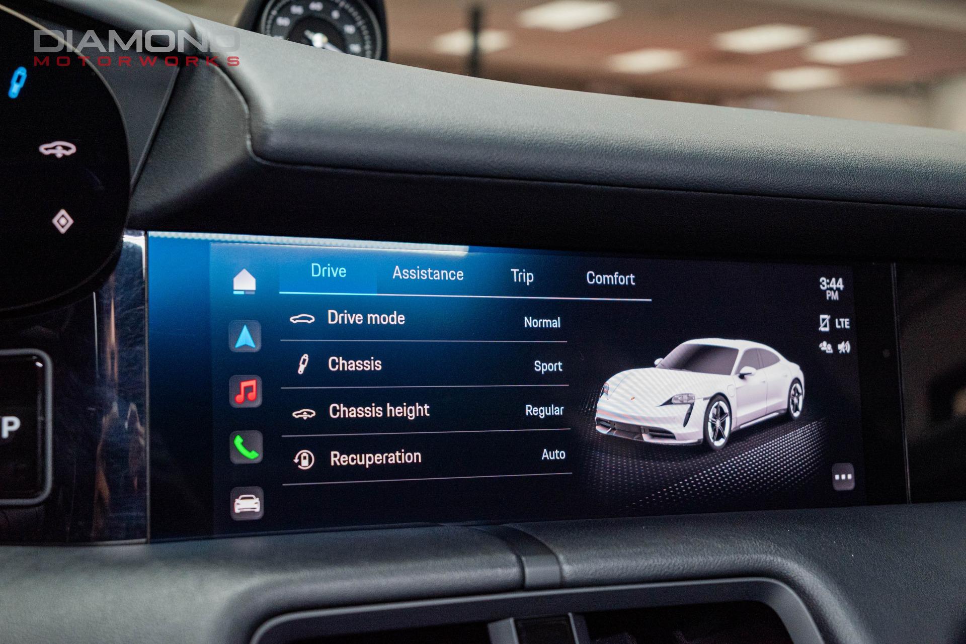 2021 PORSCHE TAYCAN - Image 87