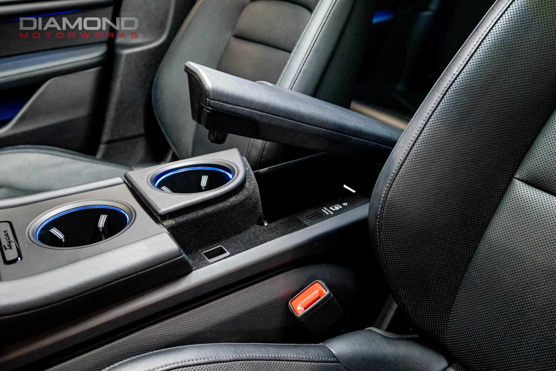 2021 PORSCHE TAYCAN - Image 92