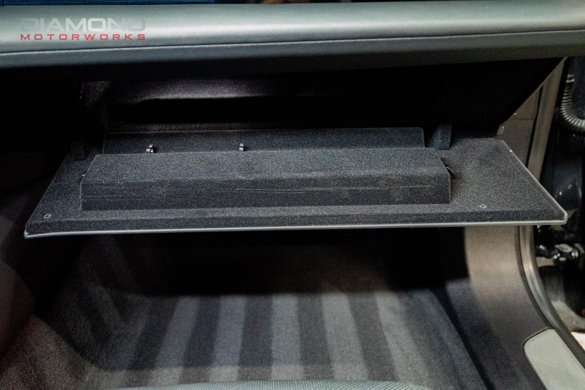 2021 PORSCHE TAYCAN - Image 97