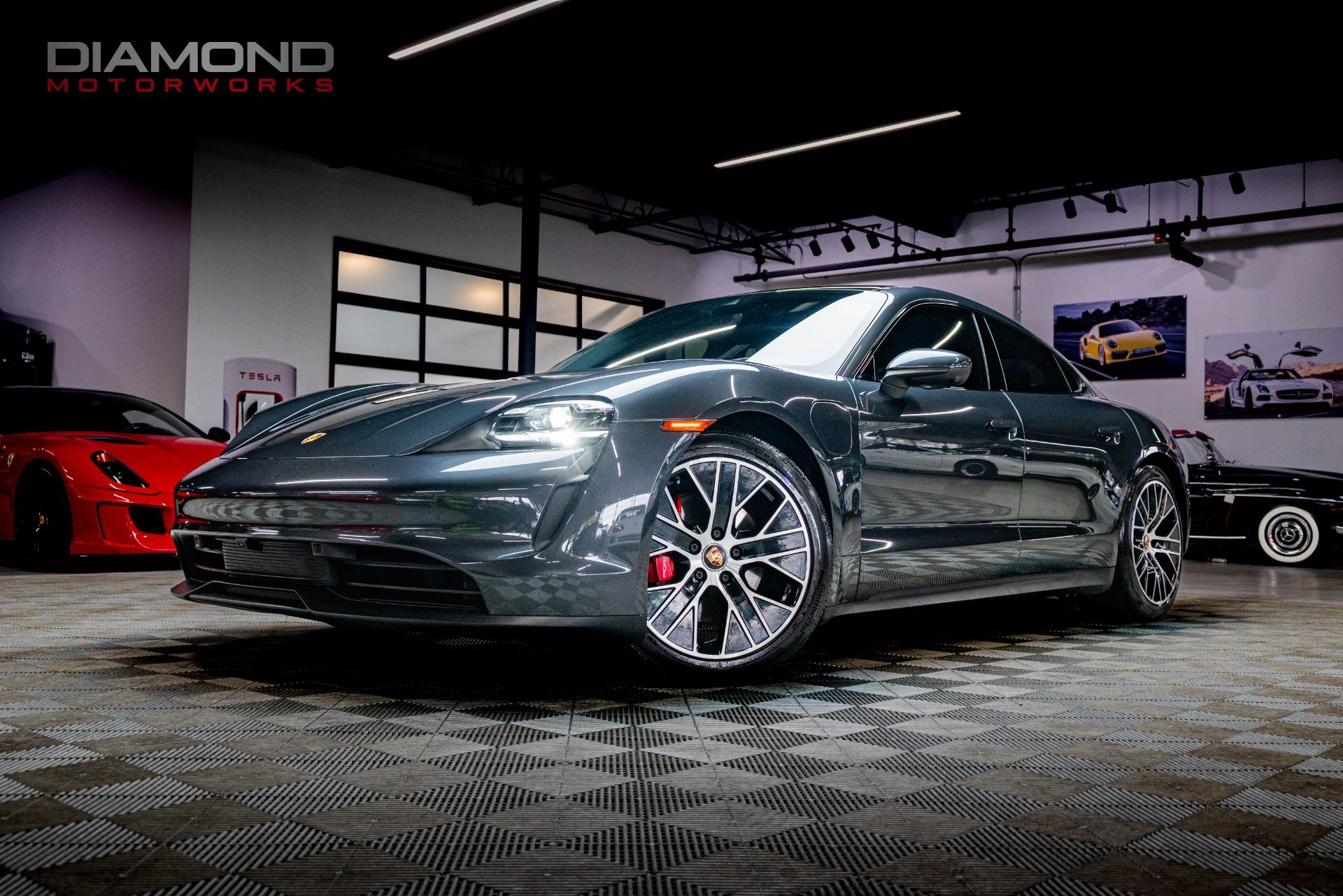 2021 PORSCHE TAYCAN - Image 2