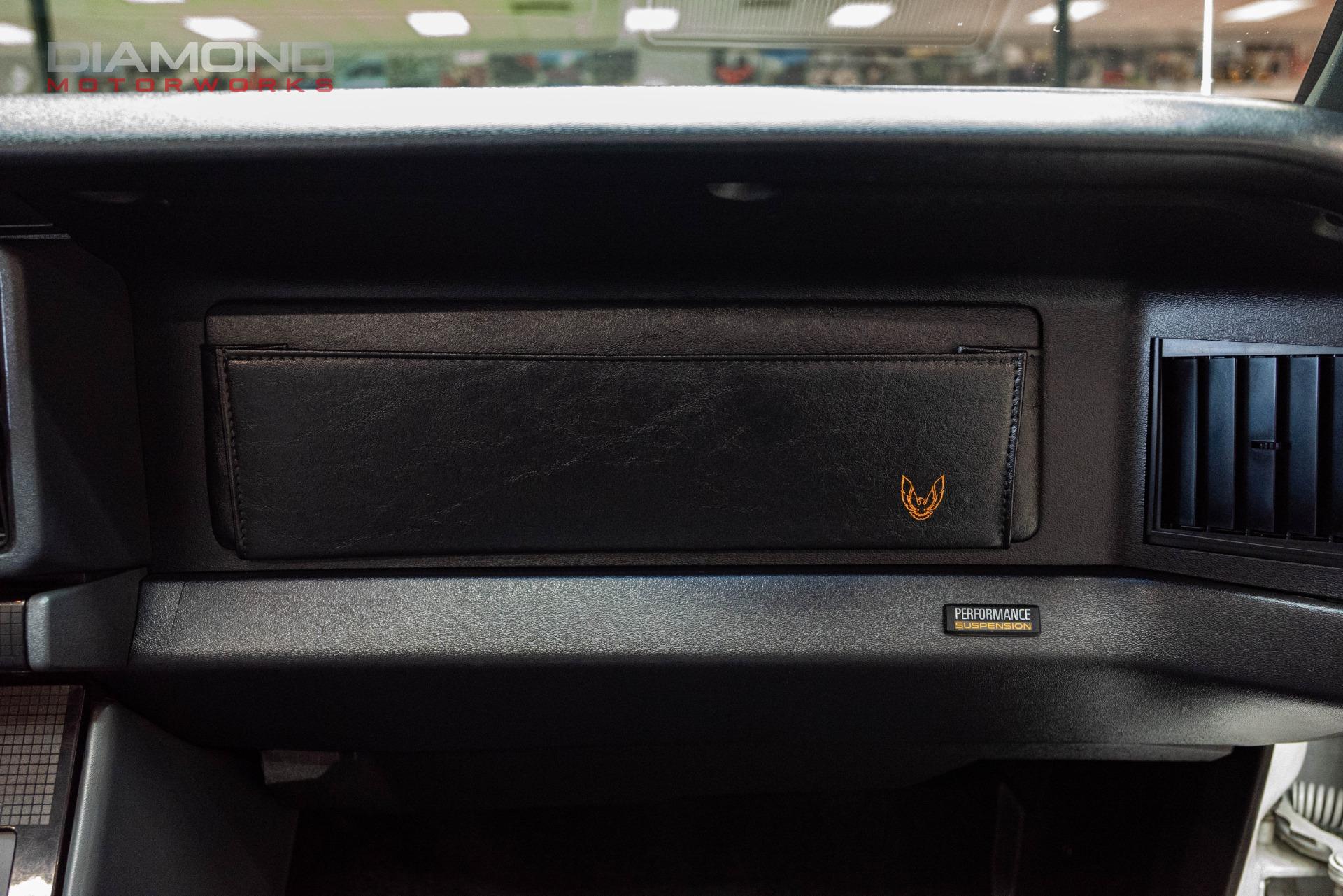 1991 PONTIAC FIREBIRD - Image 86