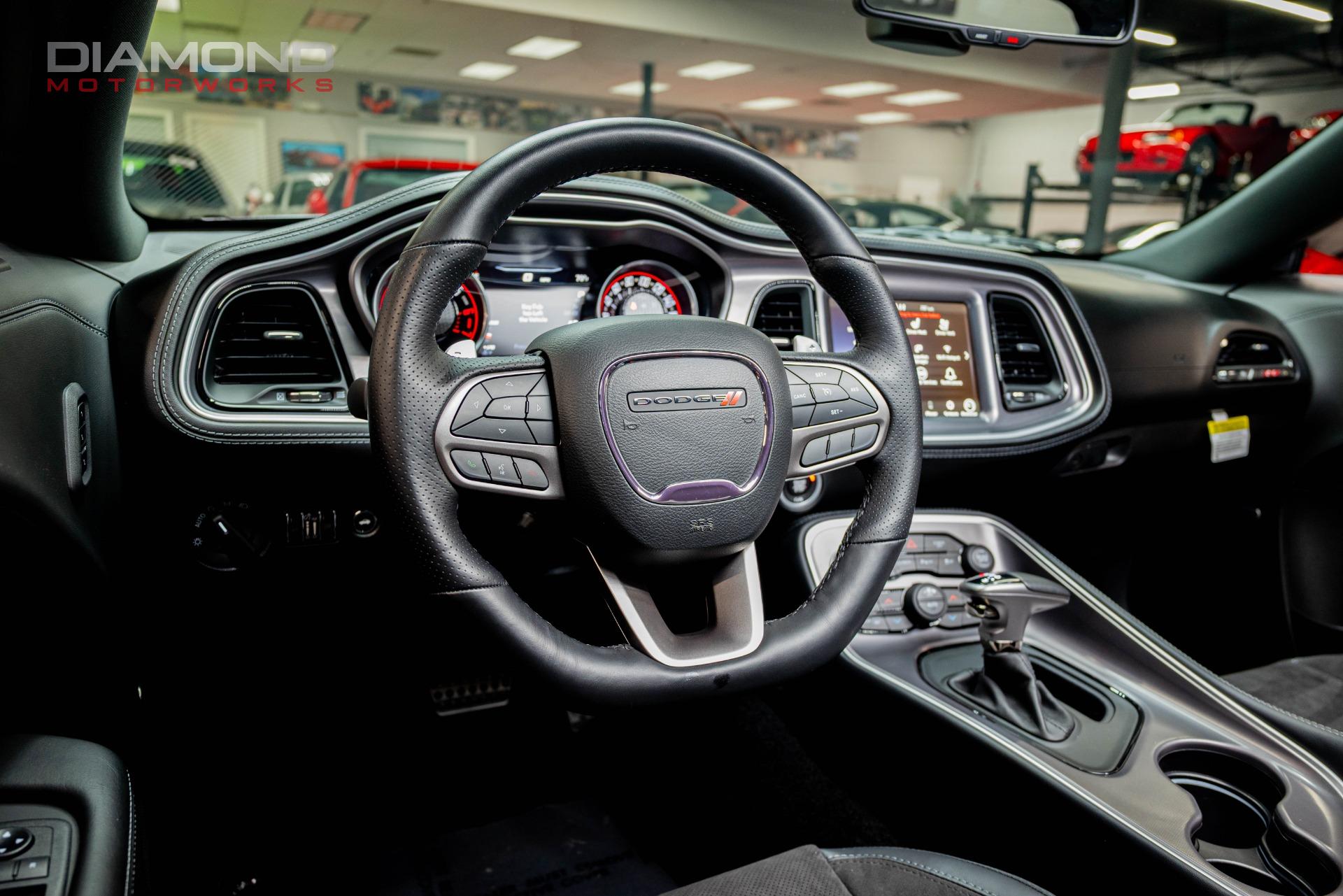 2021 DODGE CHALLENGER - Image 15